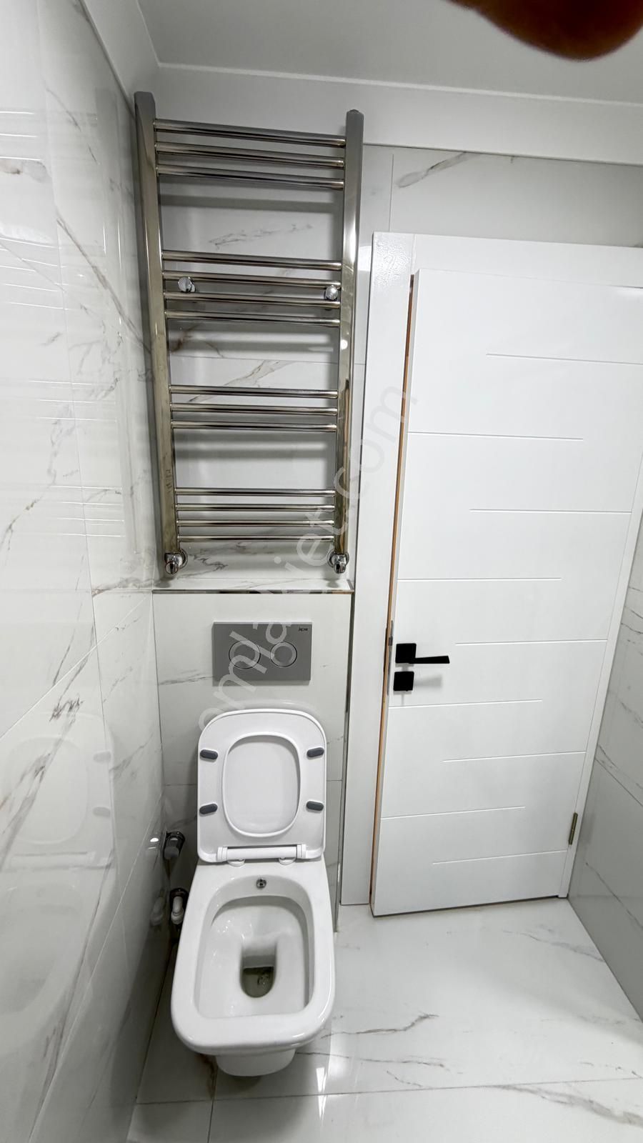 Atanora Vadi'den Dikmen Cadde Paraleli 2 Banyolu Lüks Yapılı Katta Boş 3+1 - Görsel 9