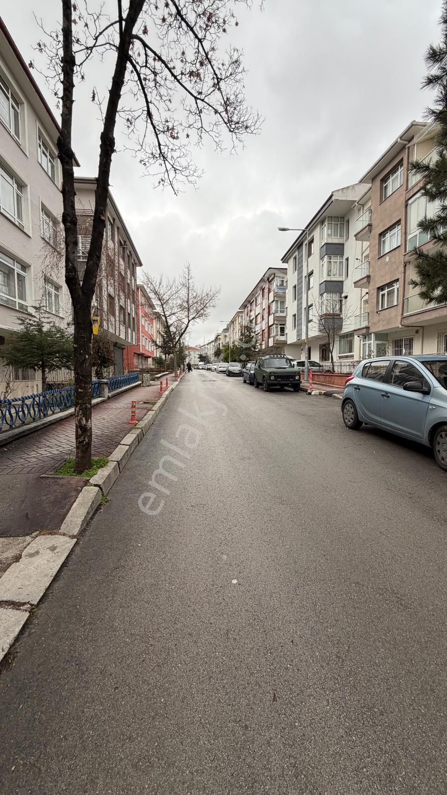 Atanora Vadi'den Dikmen Cadde Paraleli 2 Banyolu Lüks Yapılı Katta Boş 3+1 - Görsel 4