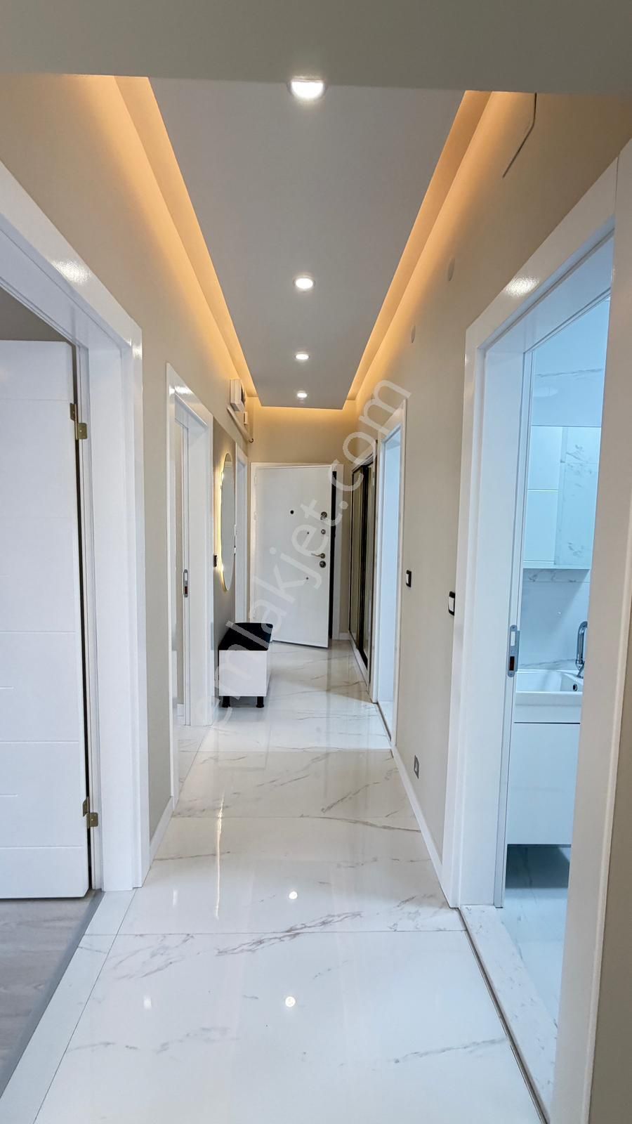 Atanora Vadi'den Dikmen Cadde Paraleli 2 Banyolu Lüks Yapılı Katta Boş 3+1 - Görsel 33