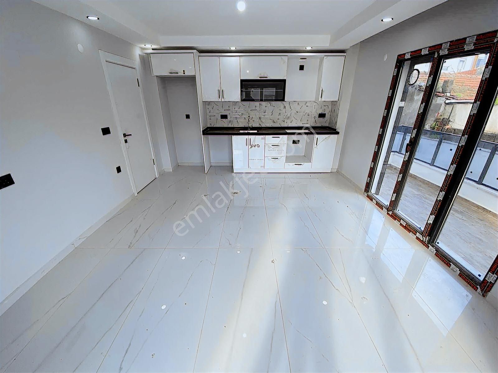 Dağlı !gayrimenkul'den Sıfır2+1 Özel Tasarım Modern'yapım Daire - Görsel 3