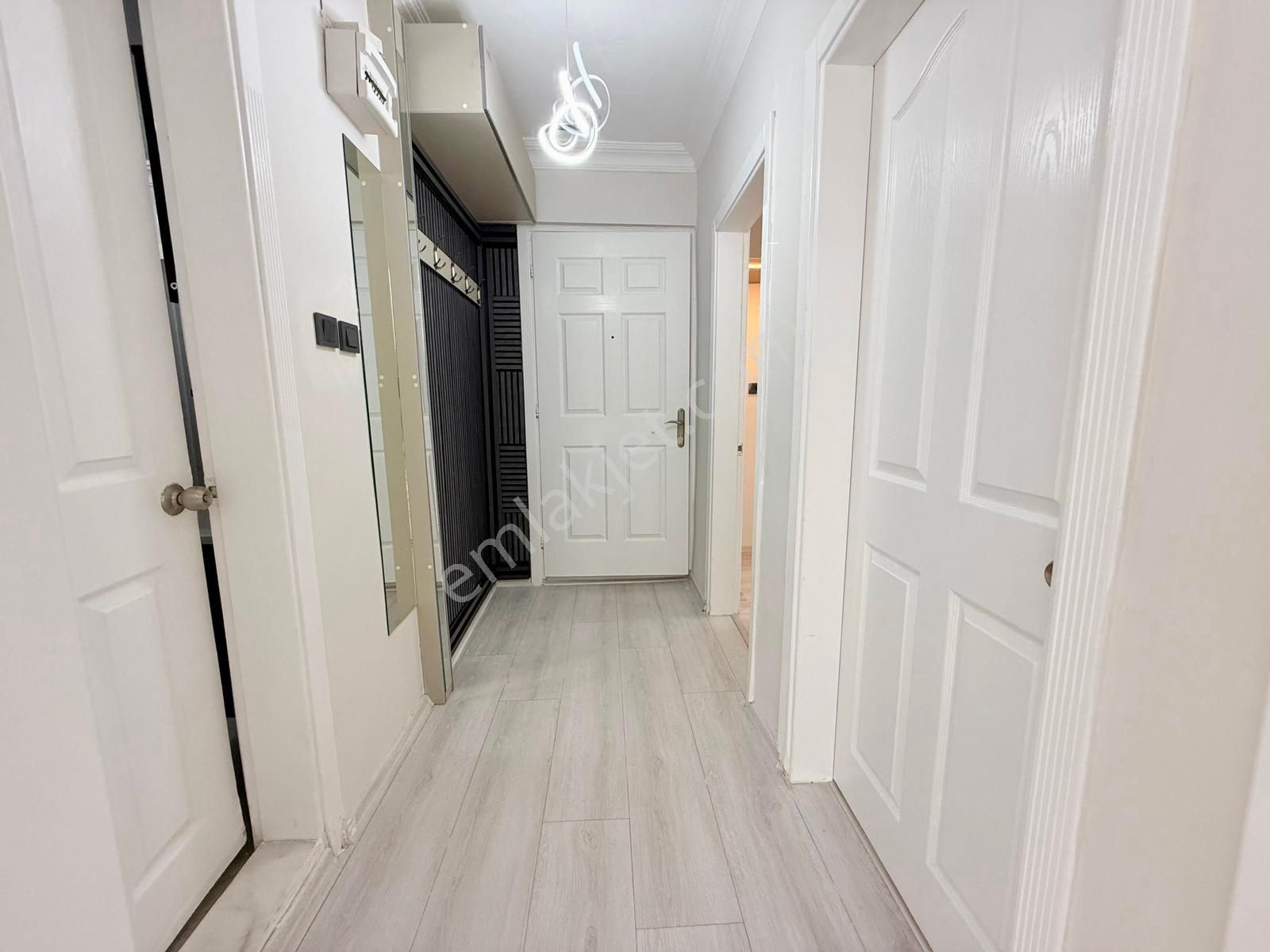 🏡 Referans'tan Akçay'da Ayrı Mutafk 1+1 Daire - Görsel 15