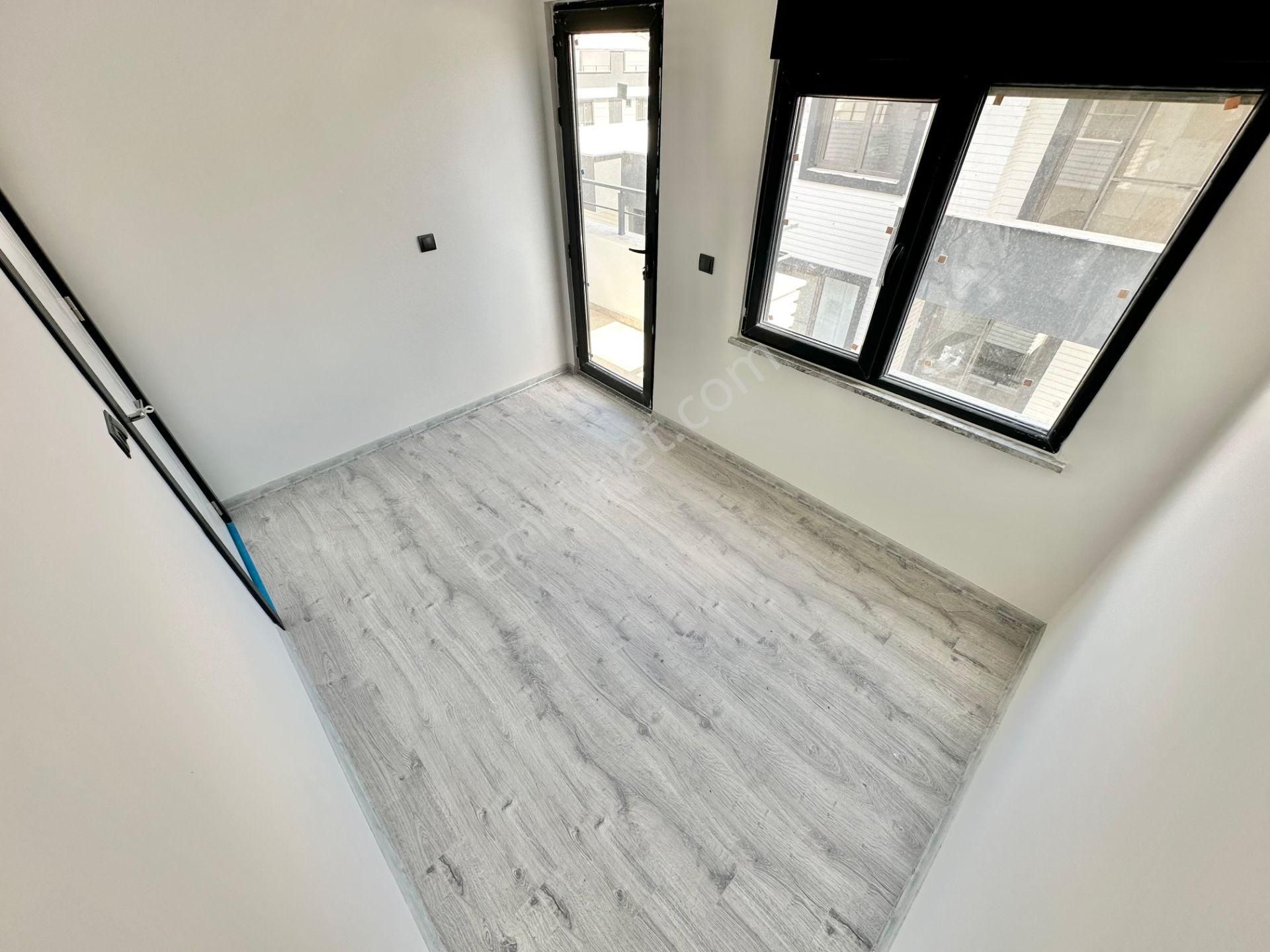 ꧁ay Emlak'tan꧂akçay'da Kapalı Otoparklı Kazdağı Manzaralı Geniş Teraslı Satılık 3+1 Dubleks Daire - Görsel 8