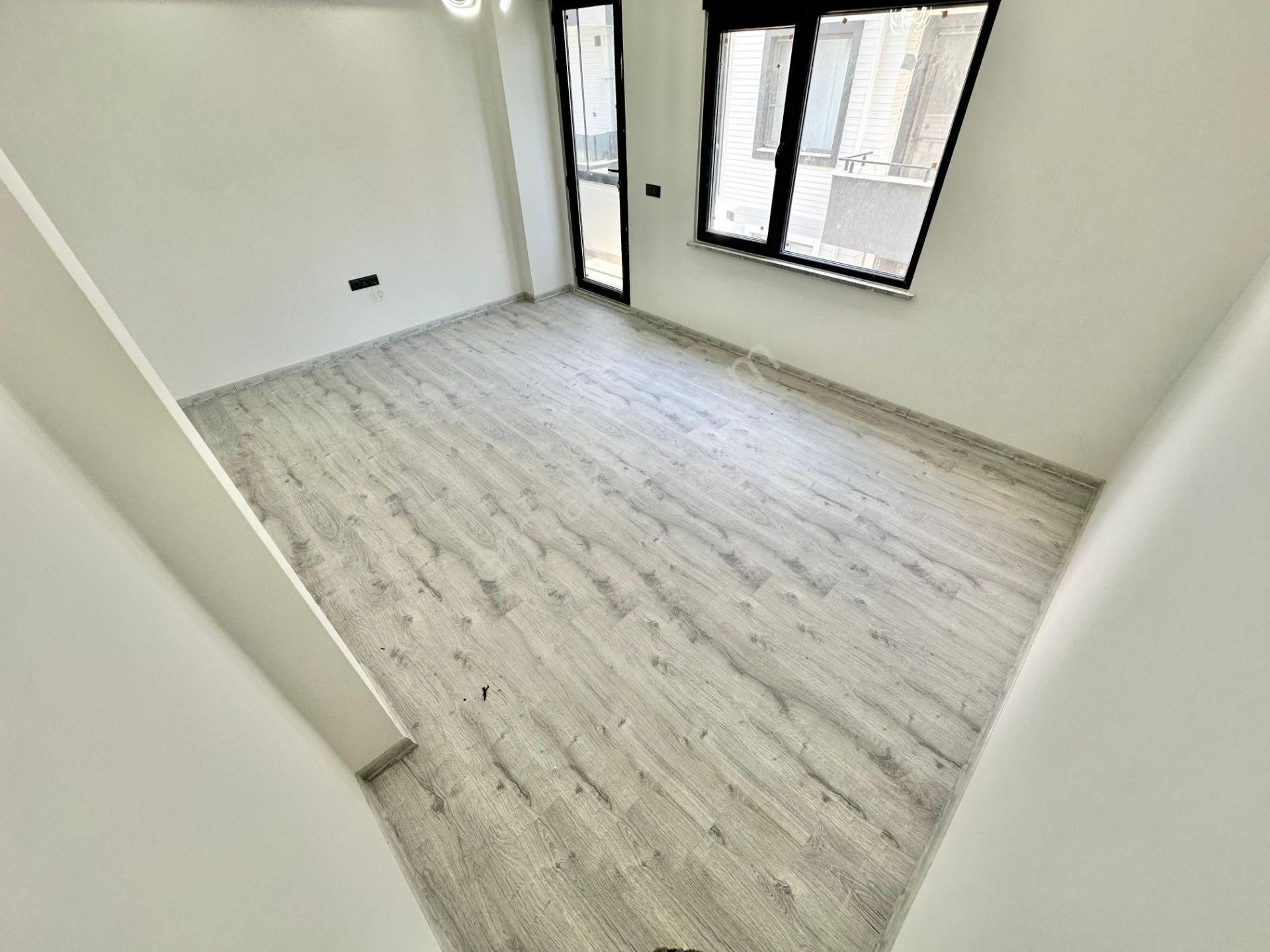 ꧁ay Emlak'tan꧂akçay'da Kapalı Otoparklı Kazdağı Manzaralı Geniş Teraslı Satılık 3+1 Dubleks Daire - Görsel 32