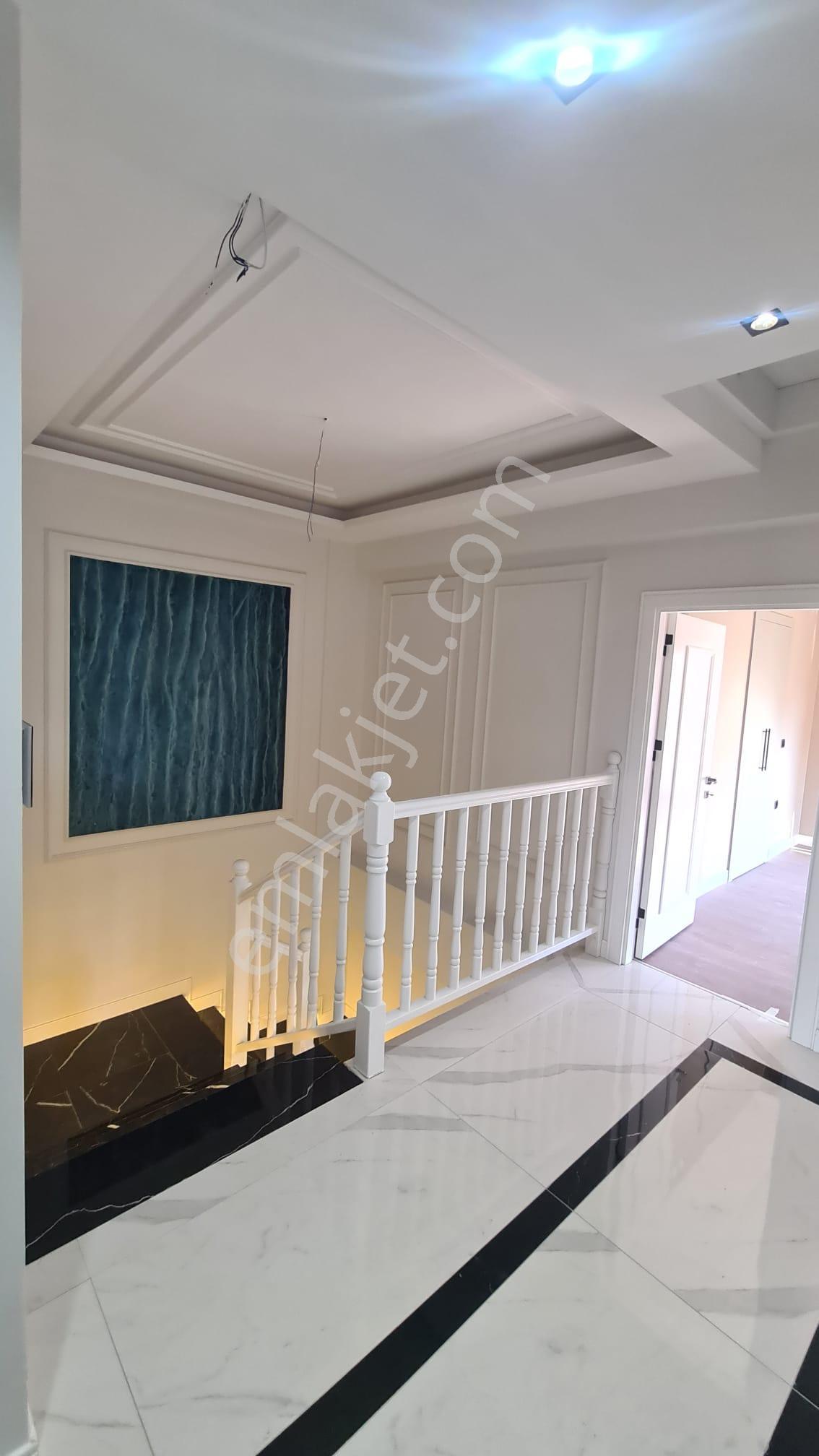 Beymira'dan Buhara Mahallesi İskanlı Müstakil Bahçeli Villa - Görsel 21