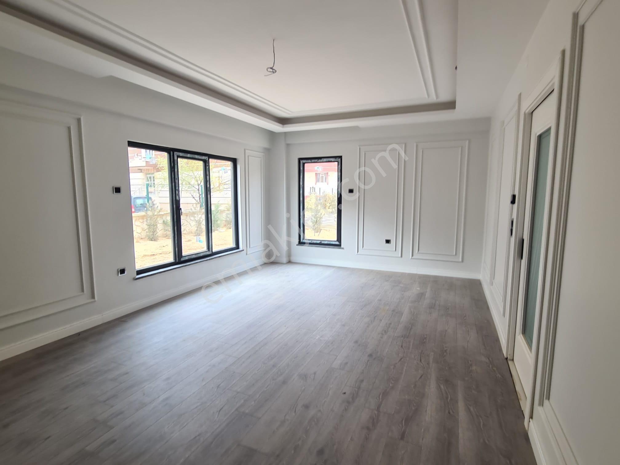 Beymira'dan Buhara Mahallesi İskanlı Müstakil Bahçeli Villa - Görsel 8