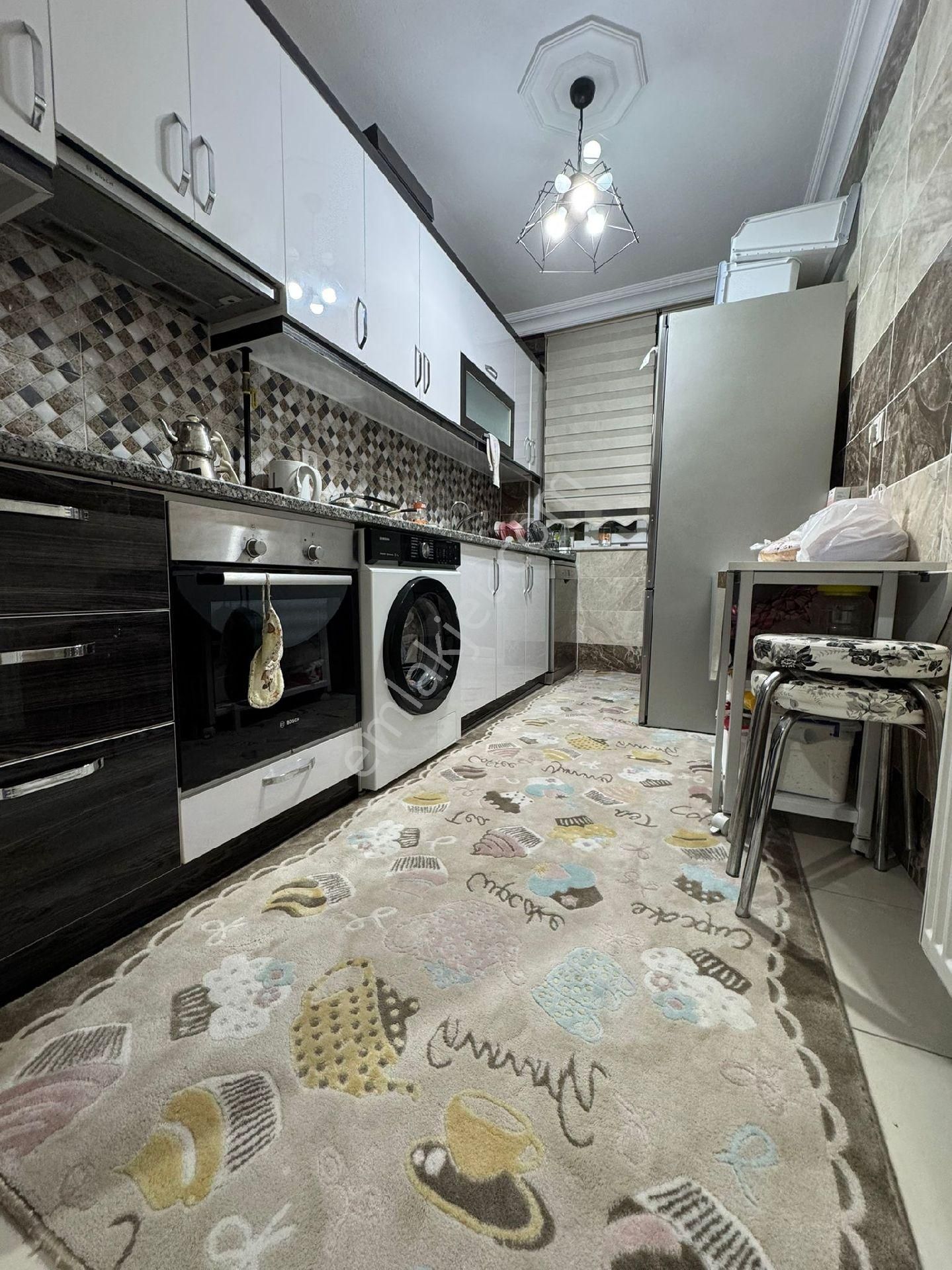 Satılık Yeni Mh 2+1 Daire 100 M2 1 Kat Doğalgazlı Tranvayın Dibinde - Görsel 3