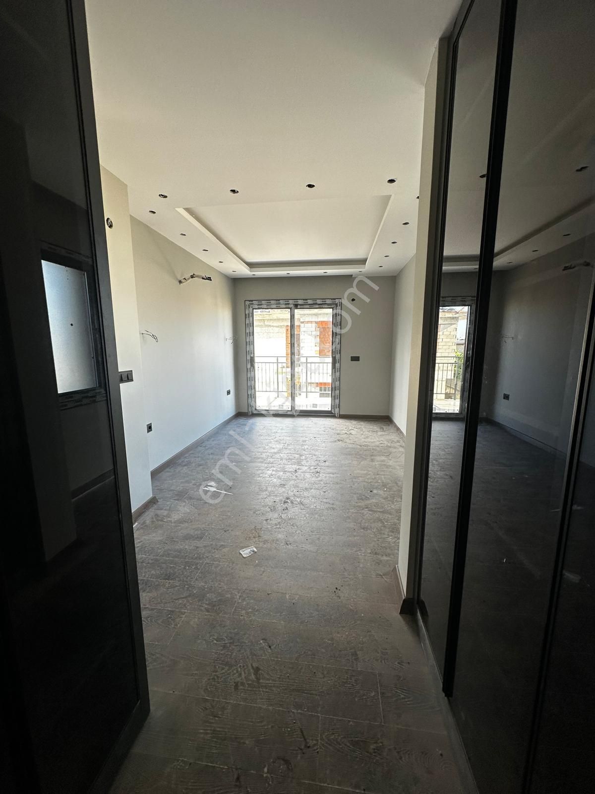 Kuşadası Karaovada Özel Havuzlu Tek Müstakil 350 M2 Arsa İçerisinde - Görsel 14