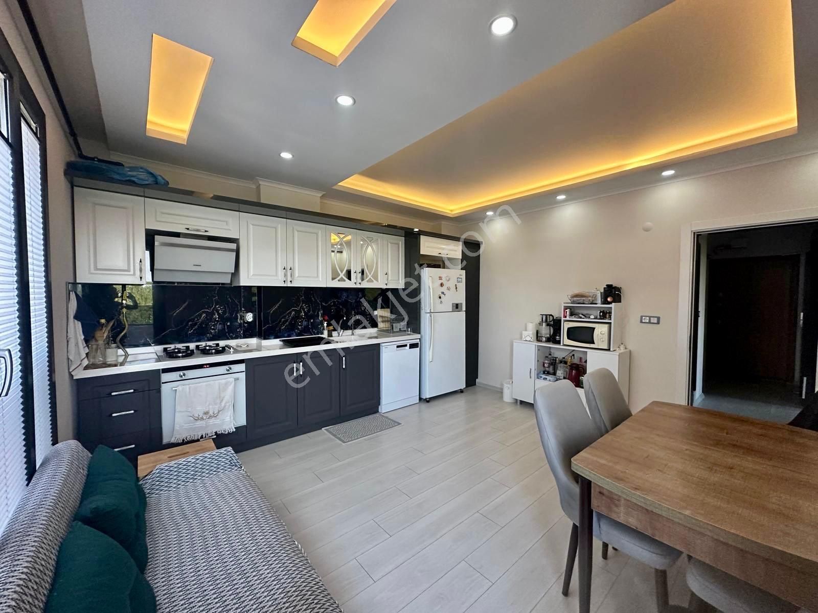 ꧁akçay Ay Emlak'tan꧂ön Cephe Denize Yakın Geniş Manzaralı Teraslı Satılık 3+1 Yeni Şık Dublex Daire - Görsel 6