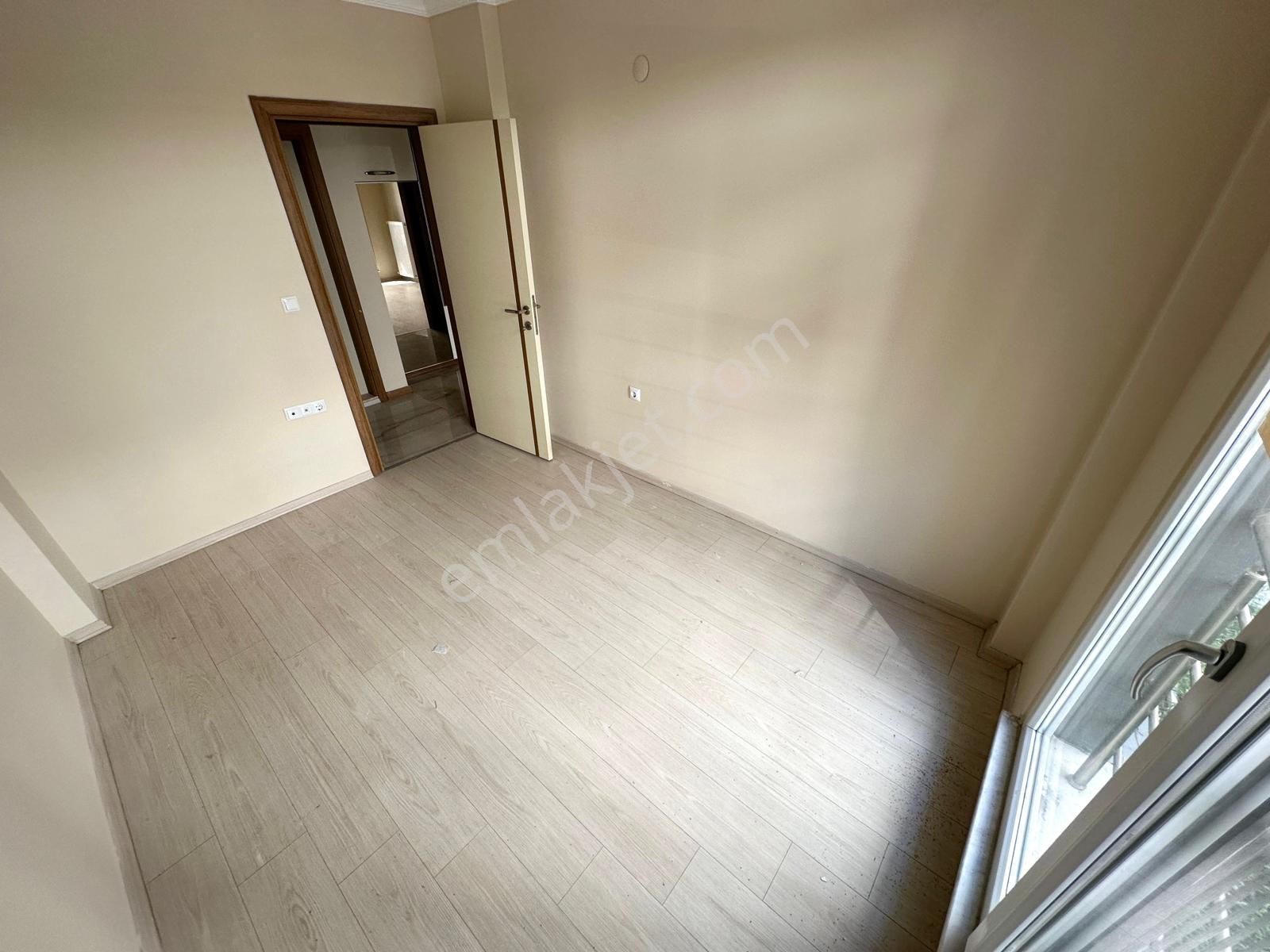 🏡 Referans'tan Akçay'da Asansörlü Ayrı Mutfak Şık Tasarımlı 2+1 Daire - Görsel 21