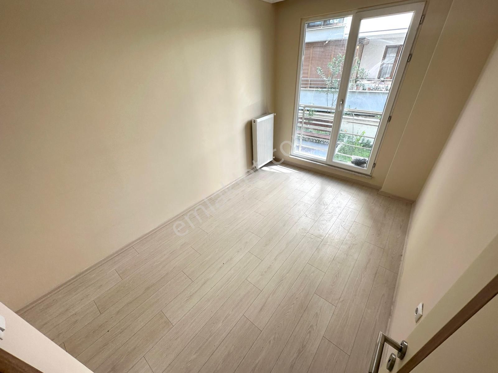 🏡 Referans'tan Akçay'da Asansörlü Ayrı Mutfak Şık Tasarımlı 2+1 Daire - Görsel 30