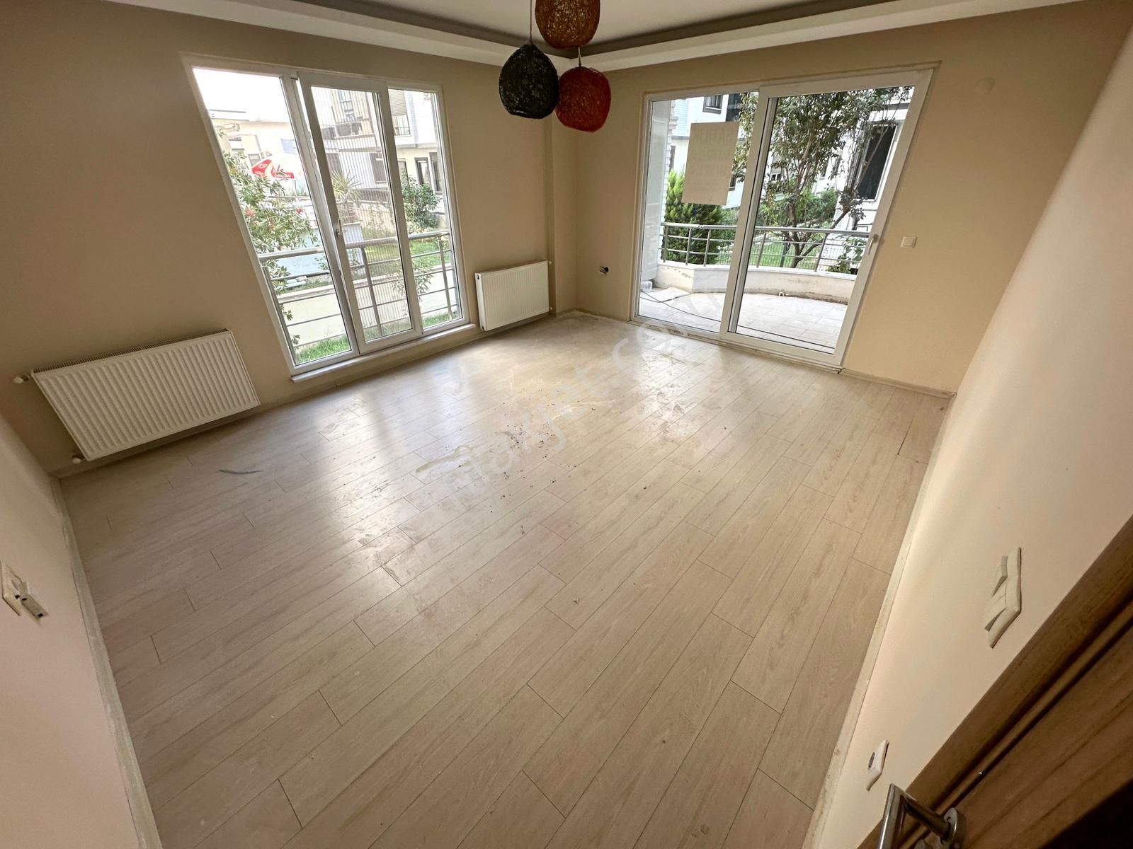 🏡 Referans'tan Akçay'da Asansörlü Ayrı Mutfak Şık Tasarımlı 2+1 Daire - Görsel 13