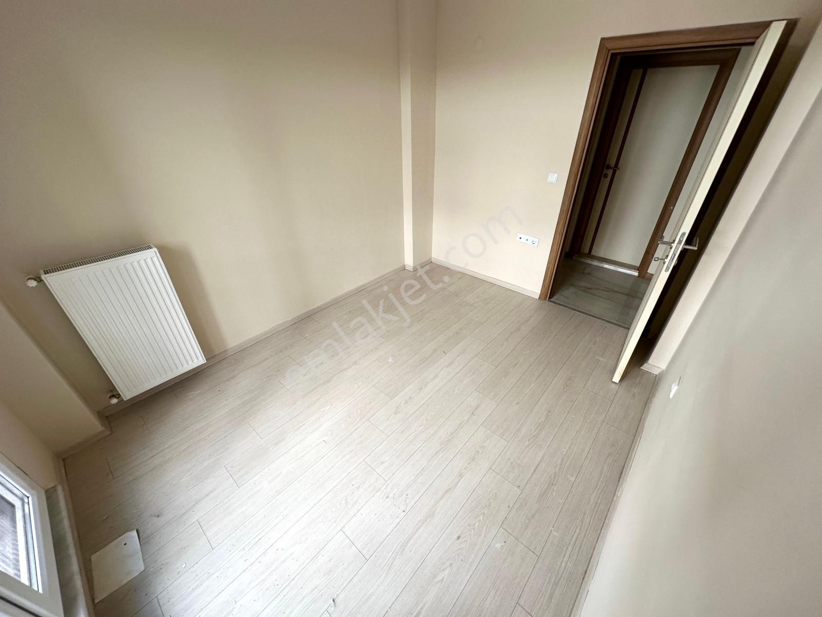 🏡 Referans'tan Akçay'da Asansörlü Ayrı Mutfak Şık Tasarımlı 2+1 Daire - Görsel 22