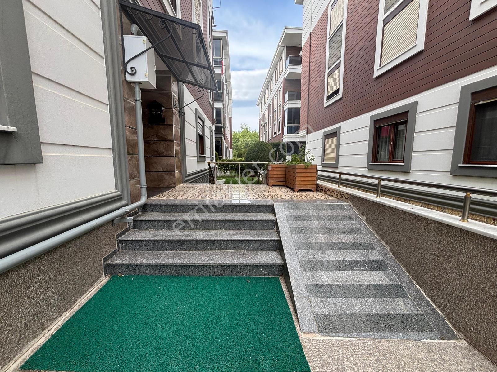 ꧁akçay Ay Emlak'tan꧂ Müstakil Tadında Ön Cephe Kombili Satılık 2+1 Geniş Daire - Görsel 33