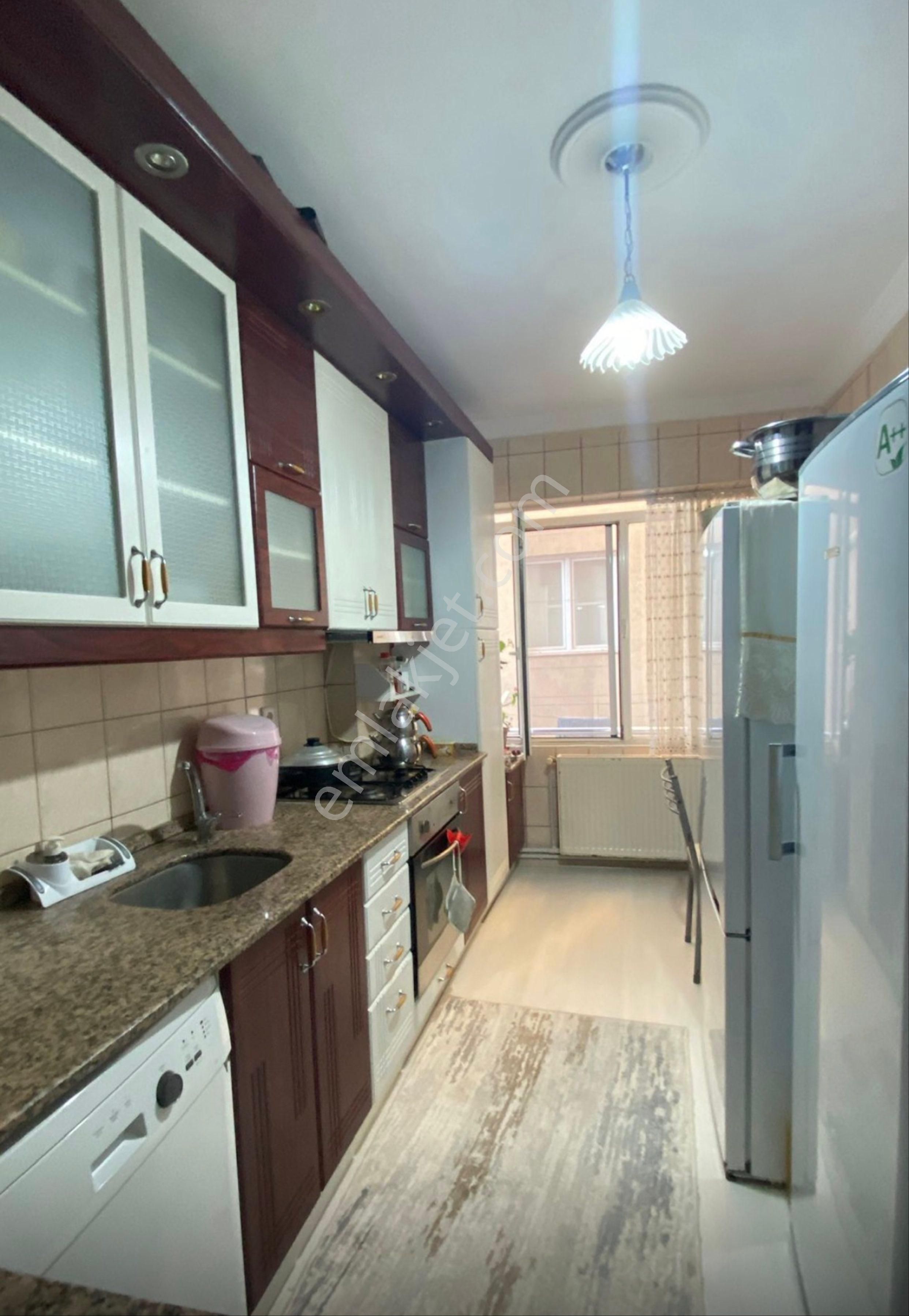 Kazımiye Mahallesi’nde Satılık 3 + 1 Ara Kat Daire - Görsel 13