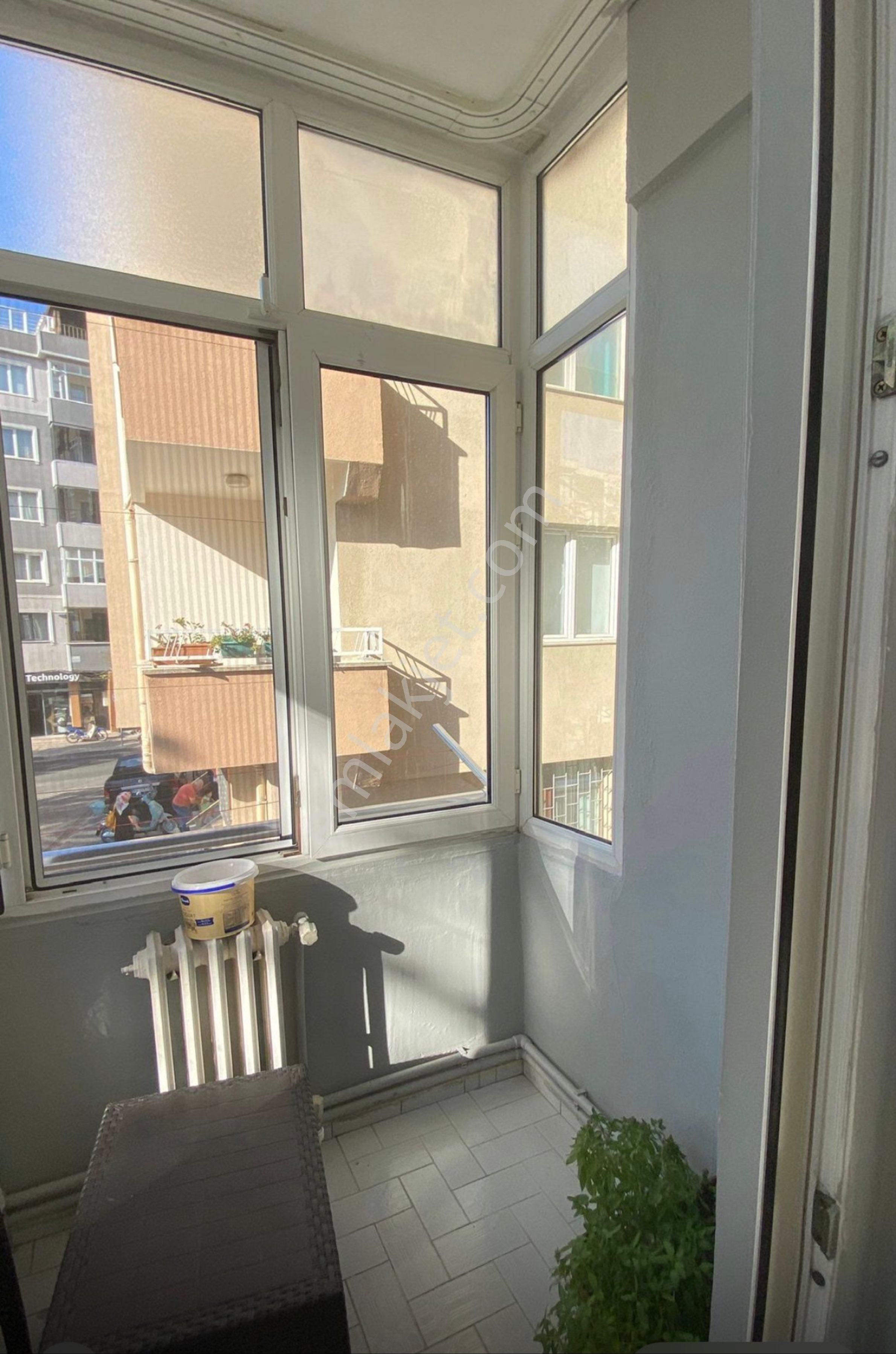 Kazımiye Mahallesi’nde Satılık 3 + 1 Ara Kat Daire - Görsel 8