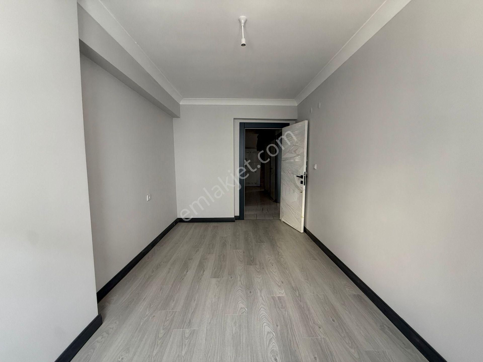 Kent'ten Şahintepe'de Cadde Üzeri 4+1 Asansörlü Teraslı Dubleks - Görsel 12