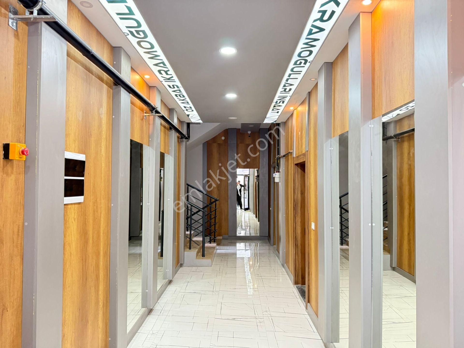 Kent'ten Şahintepe'de Cadde Üzeri 4+1 Asansörlü Teraslı Dubleks - Görsel 2