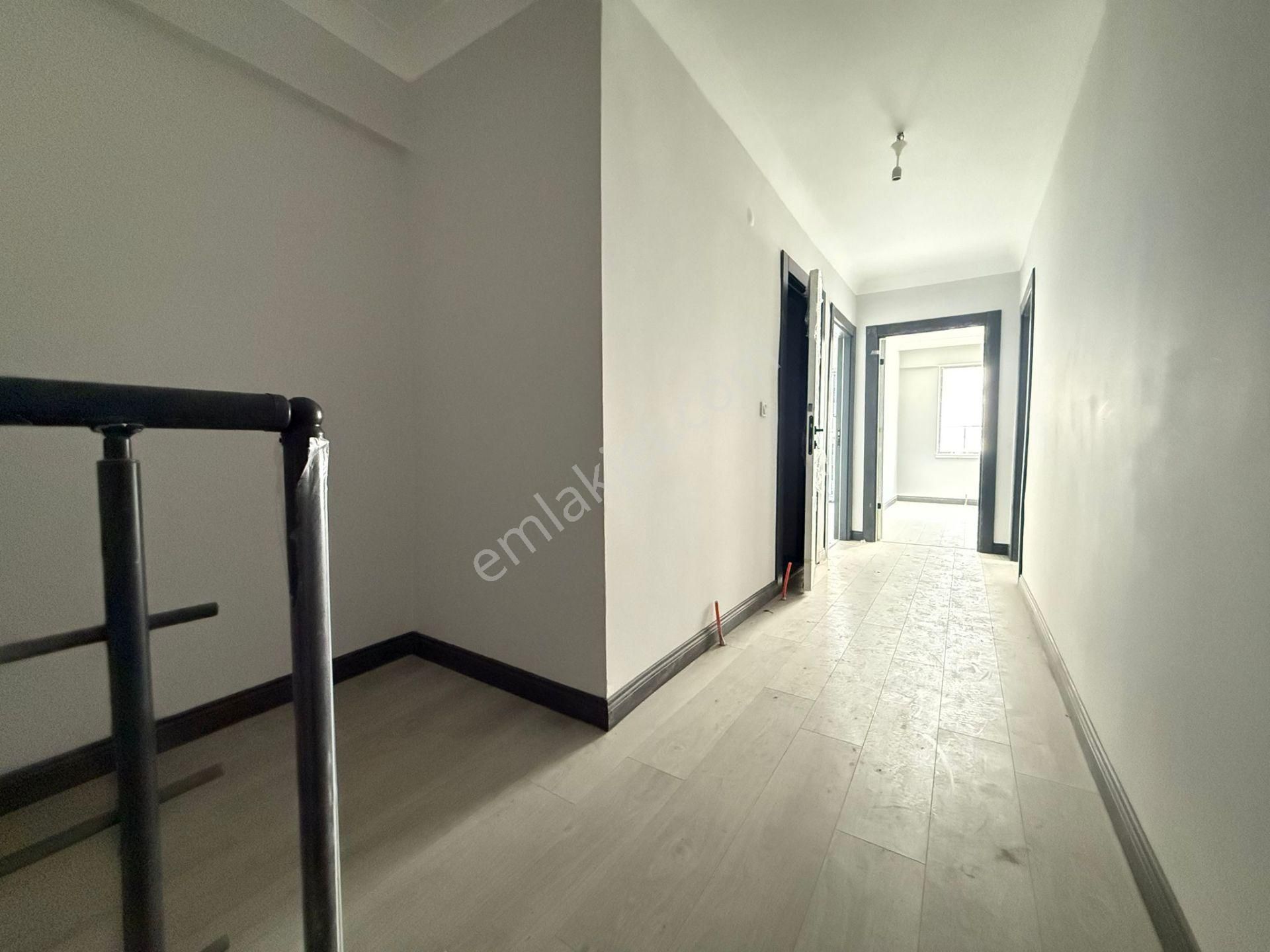 Kent'ten Şahintepe'de Cadde Üzeri 4+1 Asansörlü Teraslı Dubleks - Görsel 25