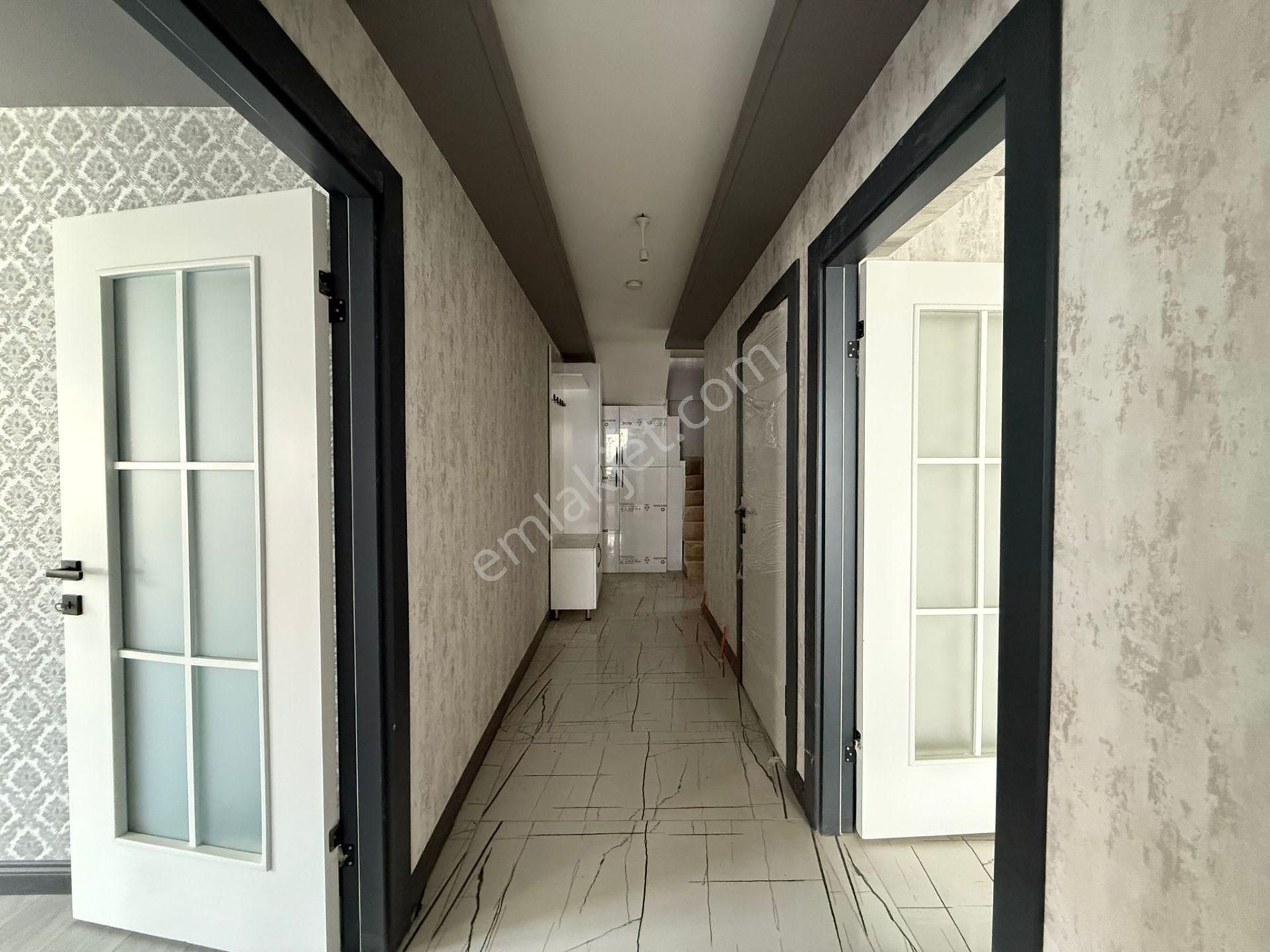 Kent'ten Şahintepe'de Cadde Üzeri 4+1 Asansörlü Teraslı Dubleks - Görsel 14