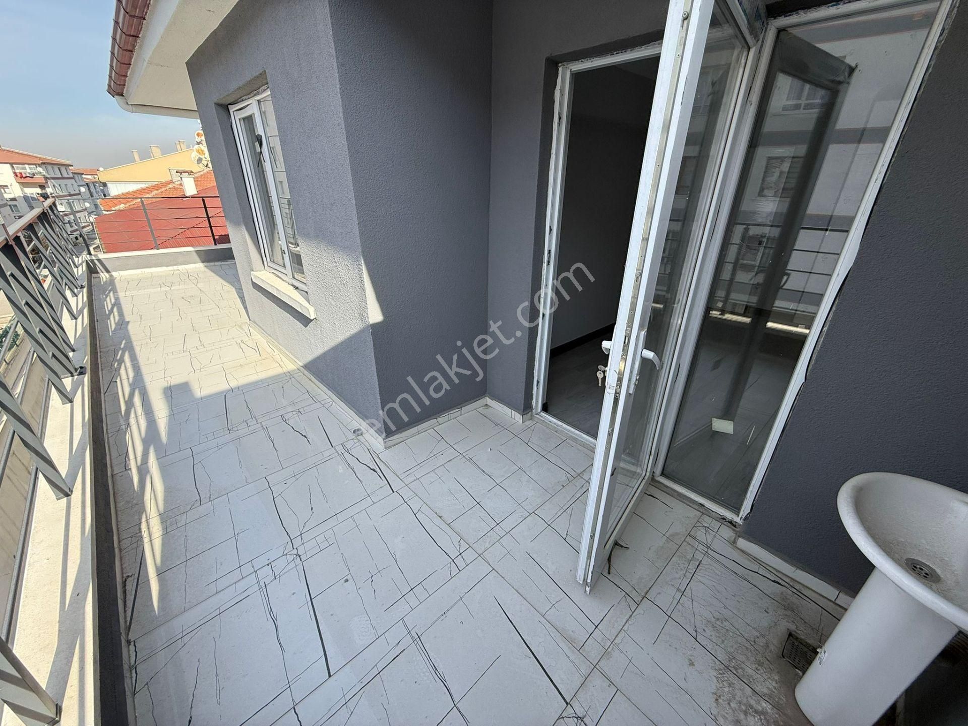 Kent'ten Şahintepe'de Cadde Üzeri 4+1 Asansörlü Teraslı Dubleks - Görsel 22