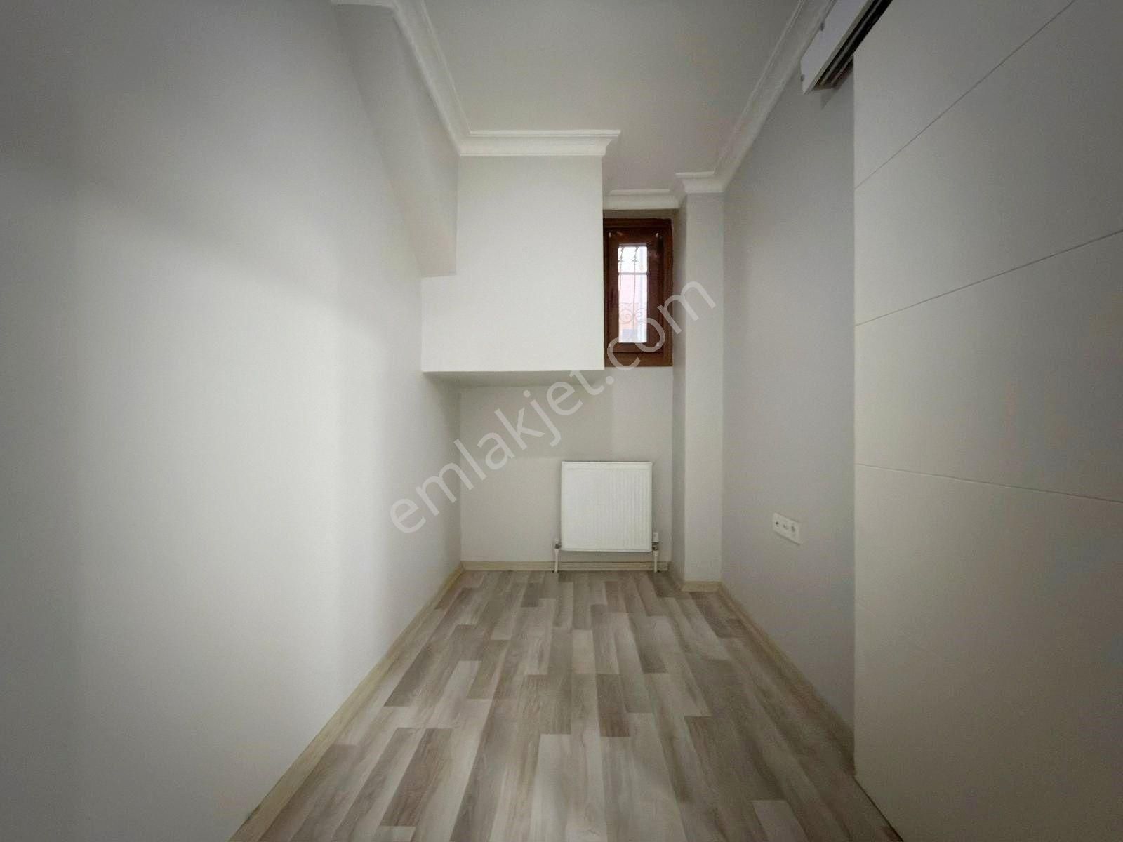 Yıldız Dan Fevziçakmakta Metrose Yakın Boş Fırsat Kredili 2+1 Daire - Görsel 6