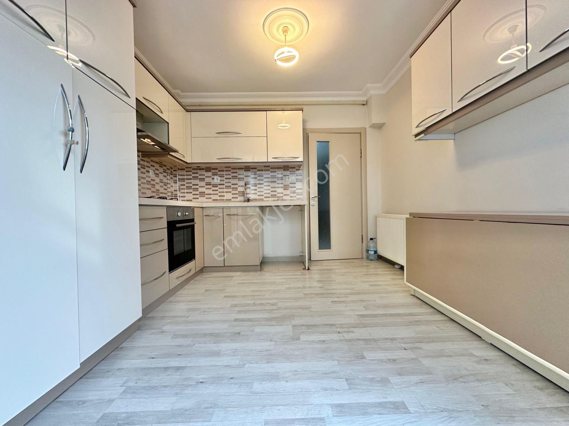 ꧁ay Emlaktan꧂sarıkızda Kombili Müstakil Tadında Ön Cephe Ebeveyn Banyolu Satılık 3+1 Geniş Daire - Görsel 2