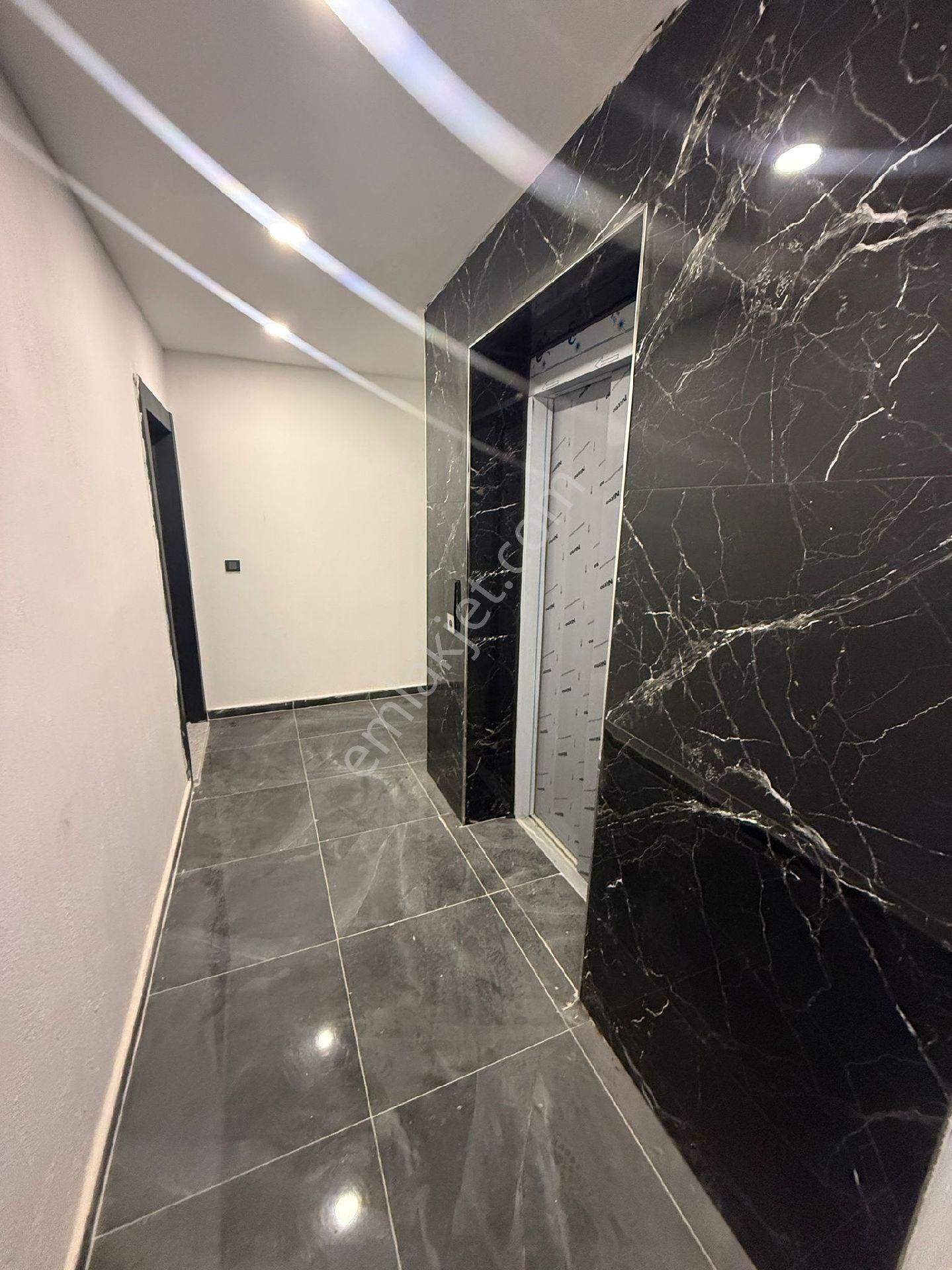 Didim Efeler Mahallesinde Havuzlu Sitedesatılık Sıfır 2+1 Daire - Görsel 9