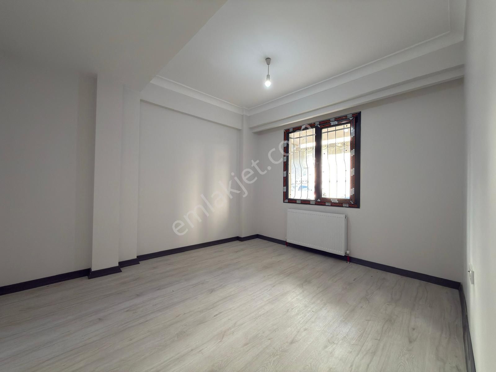 Yıldız Dan Mevlana Camisi Karşısı Satılık Çift Cepheli 2+1 Y-giriş Daire - Görsel 8