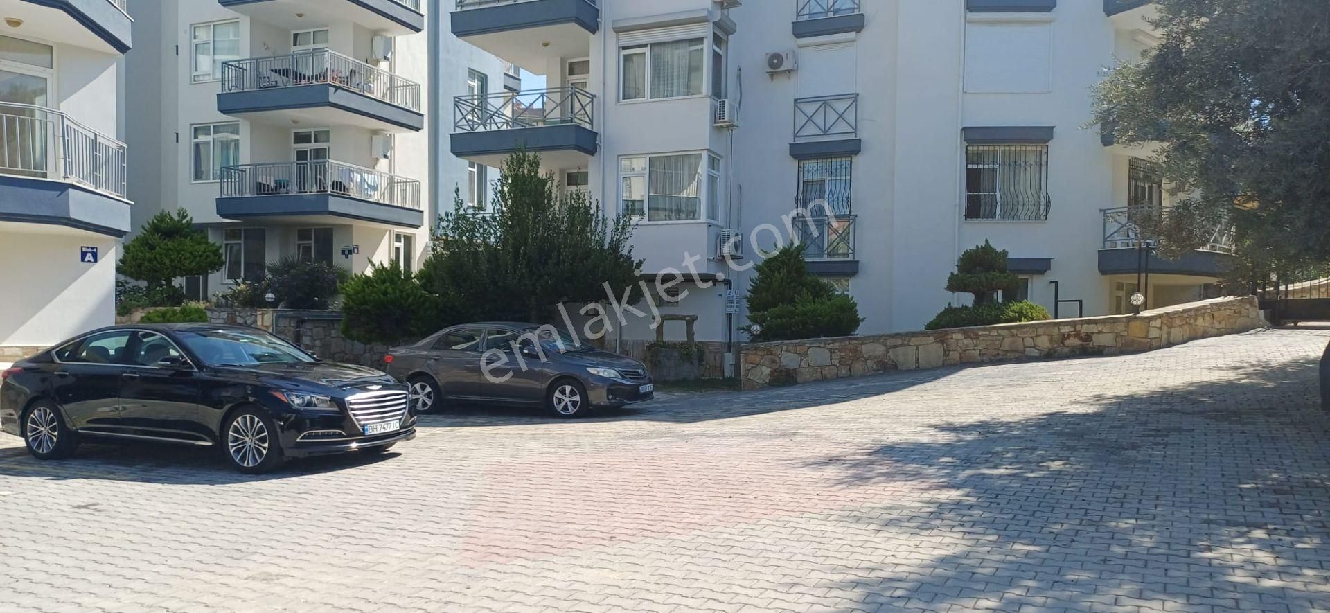 Kuşadası Marina Bölgesinde Emsalinin Altında 2+1 Yüksek Giriş - Görsel 11