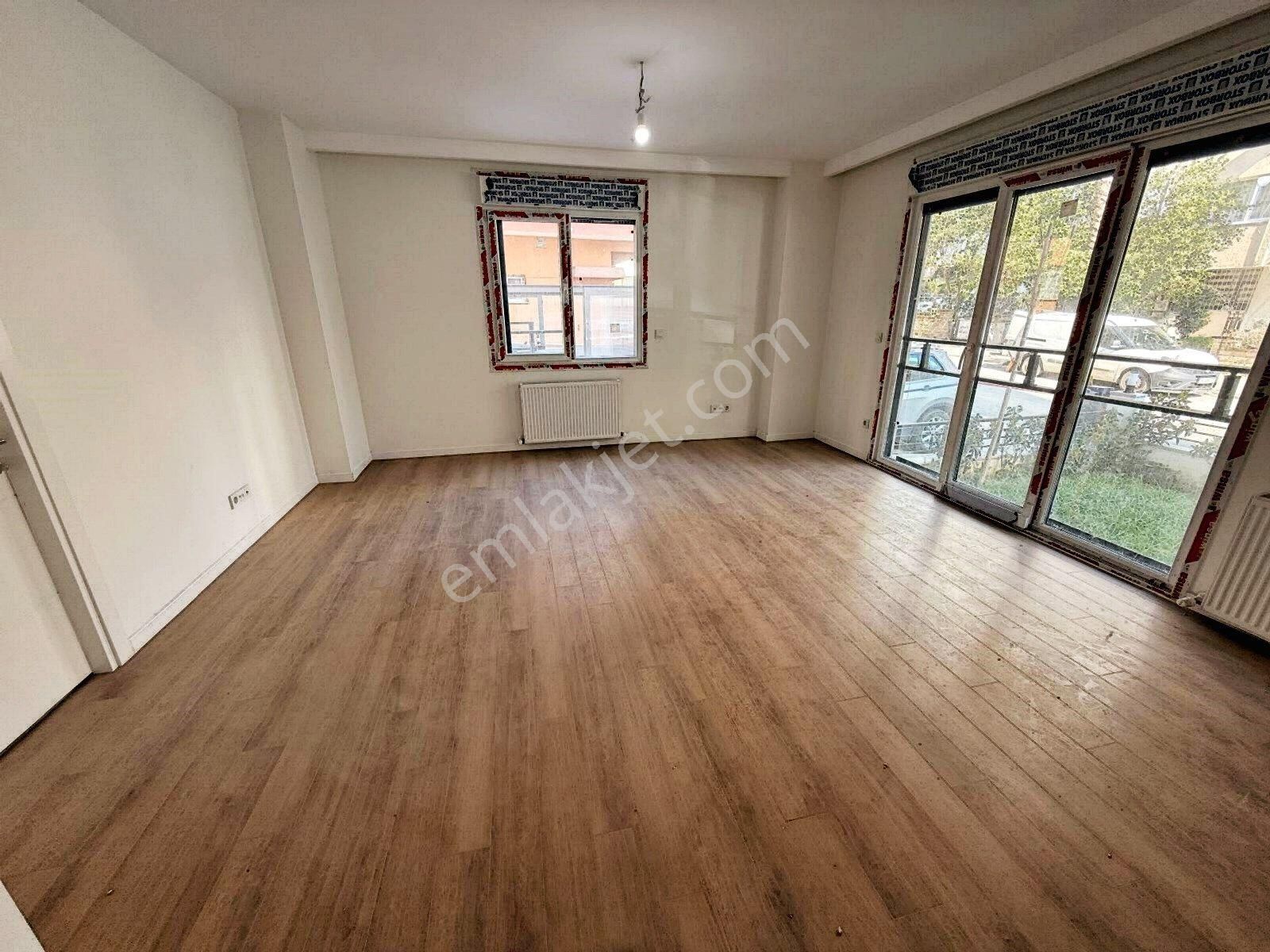 Poyraz'dan Erenköy'de Marmaraya Yakın Sıfır Binada 1+1 Satılık