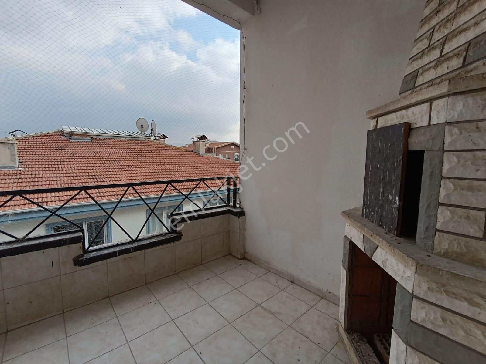 Kent'ten Doğukent Cadde Üzeri 5+1 Teraslı Manzaralı Dubleks - Görsel 14