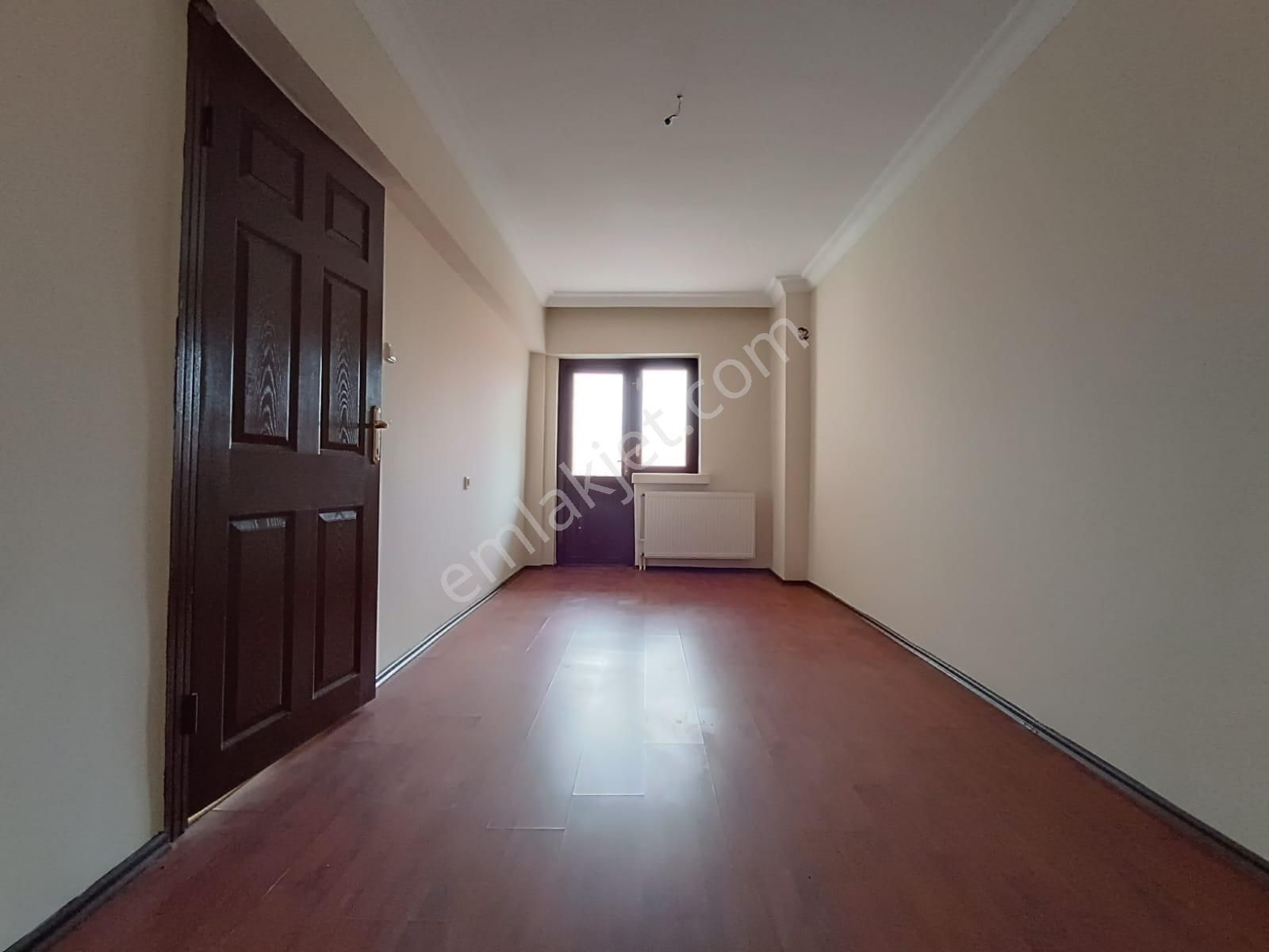 Kent'ten Doğukent Cadde Üzeri 5+1 Teraslı Manzaralı Dubleks - Görsel 2