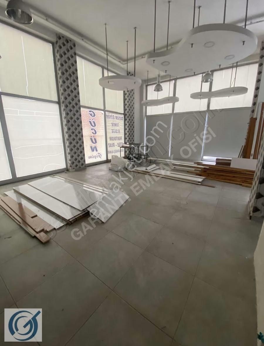 Elalmış Cad Kiralık 150 Mt Depolu Dükkan - Görsel 4