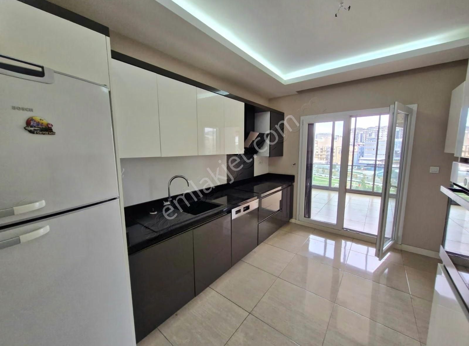 Beylikdüzü Vira İstanbul Sitesi Satılık 4,5+1 Daire - Görsel 20