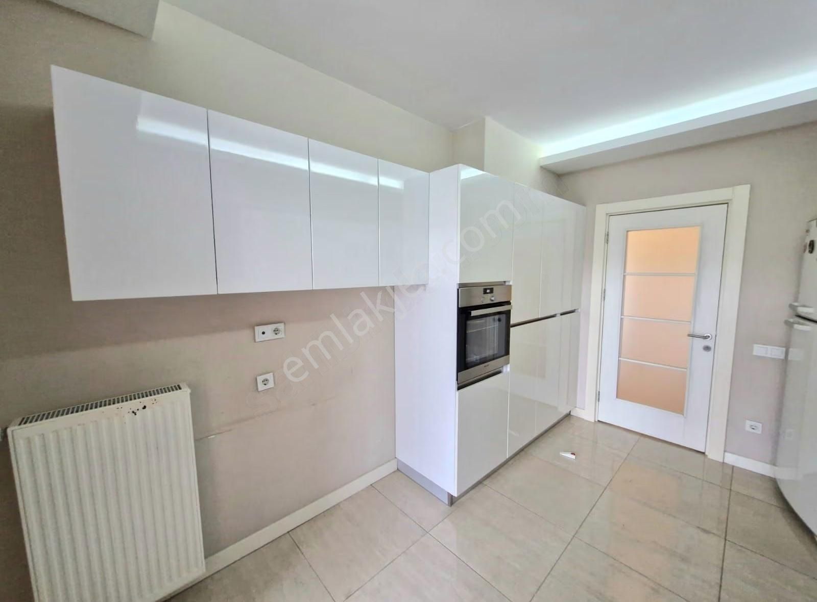 Beylikdüzü Vira İstanbul Sitesi Satılık 4,5+1 Daire - Görsel 10