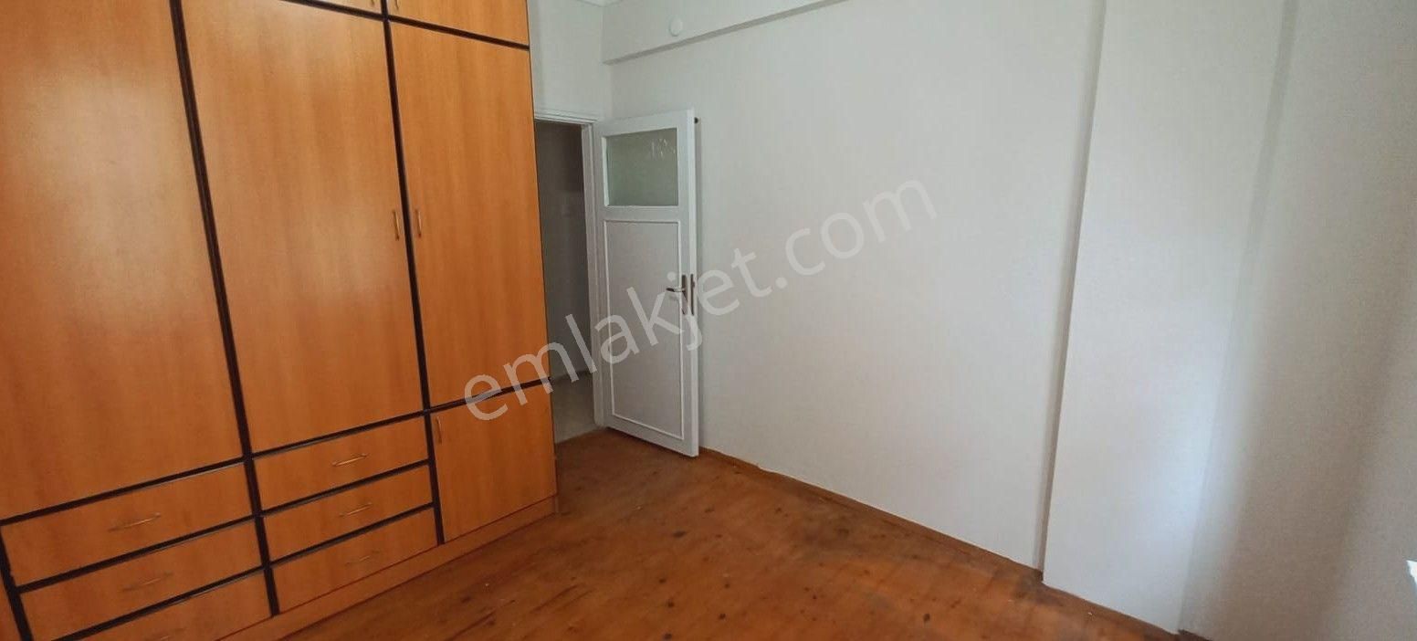 Alanya Güllerpınarı Mah.denize 250 Mt.satılık 2+1 Daire - Görsel 4