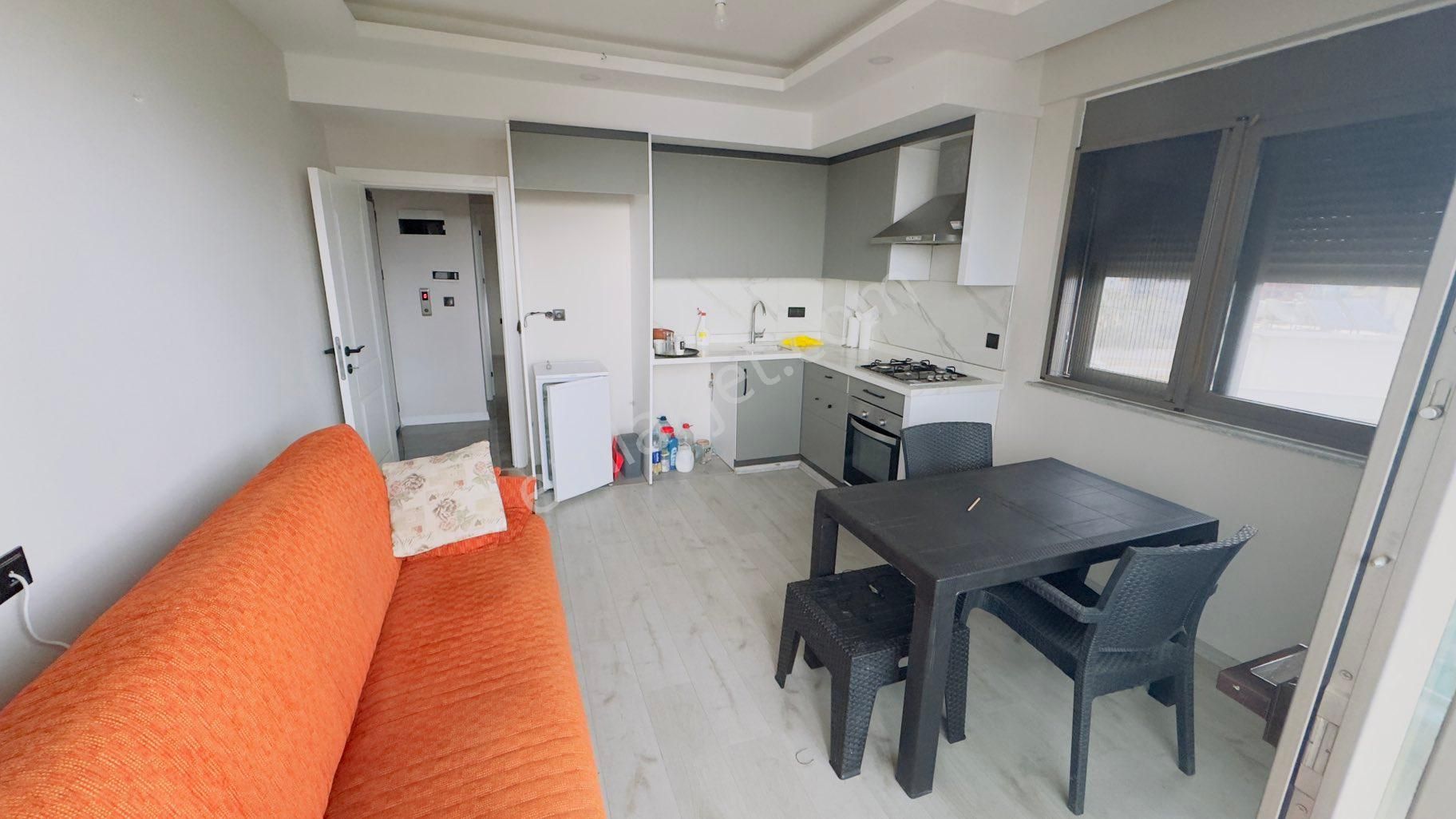 Finike Sahlde Deniz Manzaralı 1+1 Kiralık Daire - Görsel 8