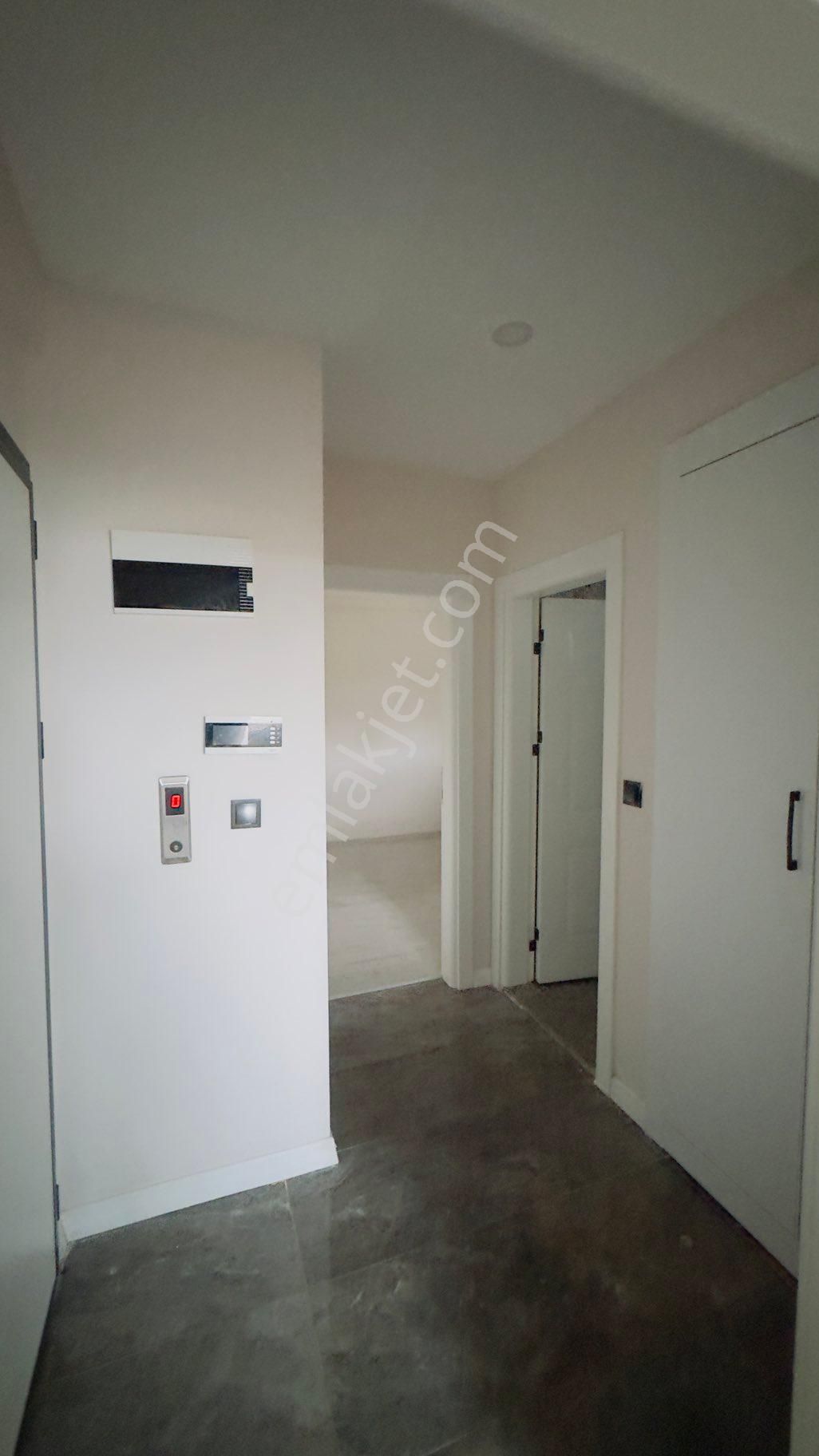 Finike Sahlde Deniz Manzaralı 1+1 Kiralık Daire - Görsel 10
