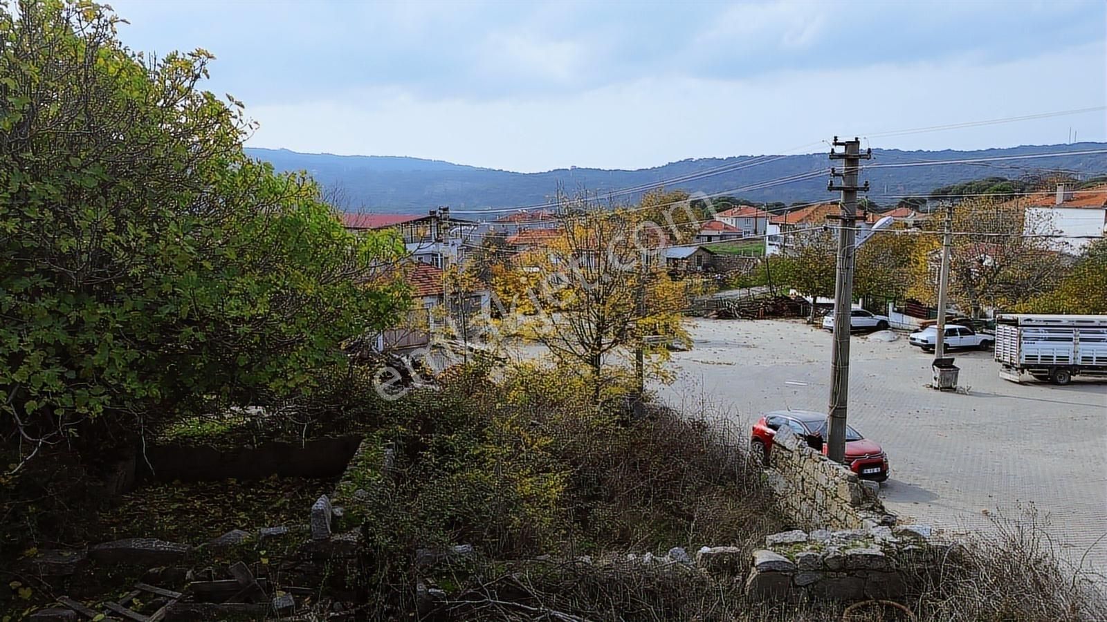 Bergama Kozak Aşağıcuma Mahallesinde 180 M2 Satılık İmarlı Arsa - Görsel 7