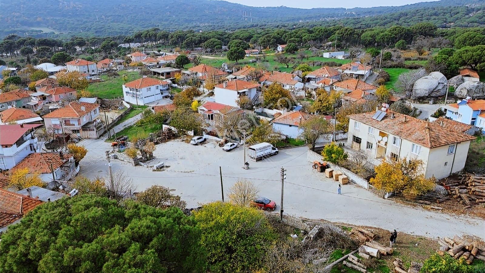 Bergama Kozak Aşağıcuma Mahallesinde 180 M2 Satılık İmarlı Arsa - Görsel 16