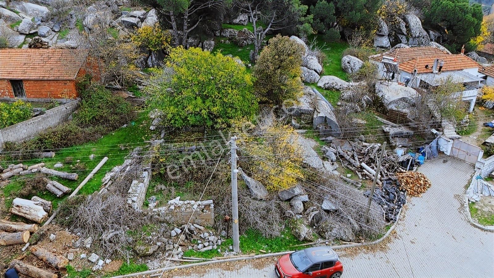 Bergama Kozak Aşağıcuma Mahallesinde 180 M2 Satılık İmarlı Arsa - Görsel 11