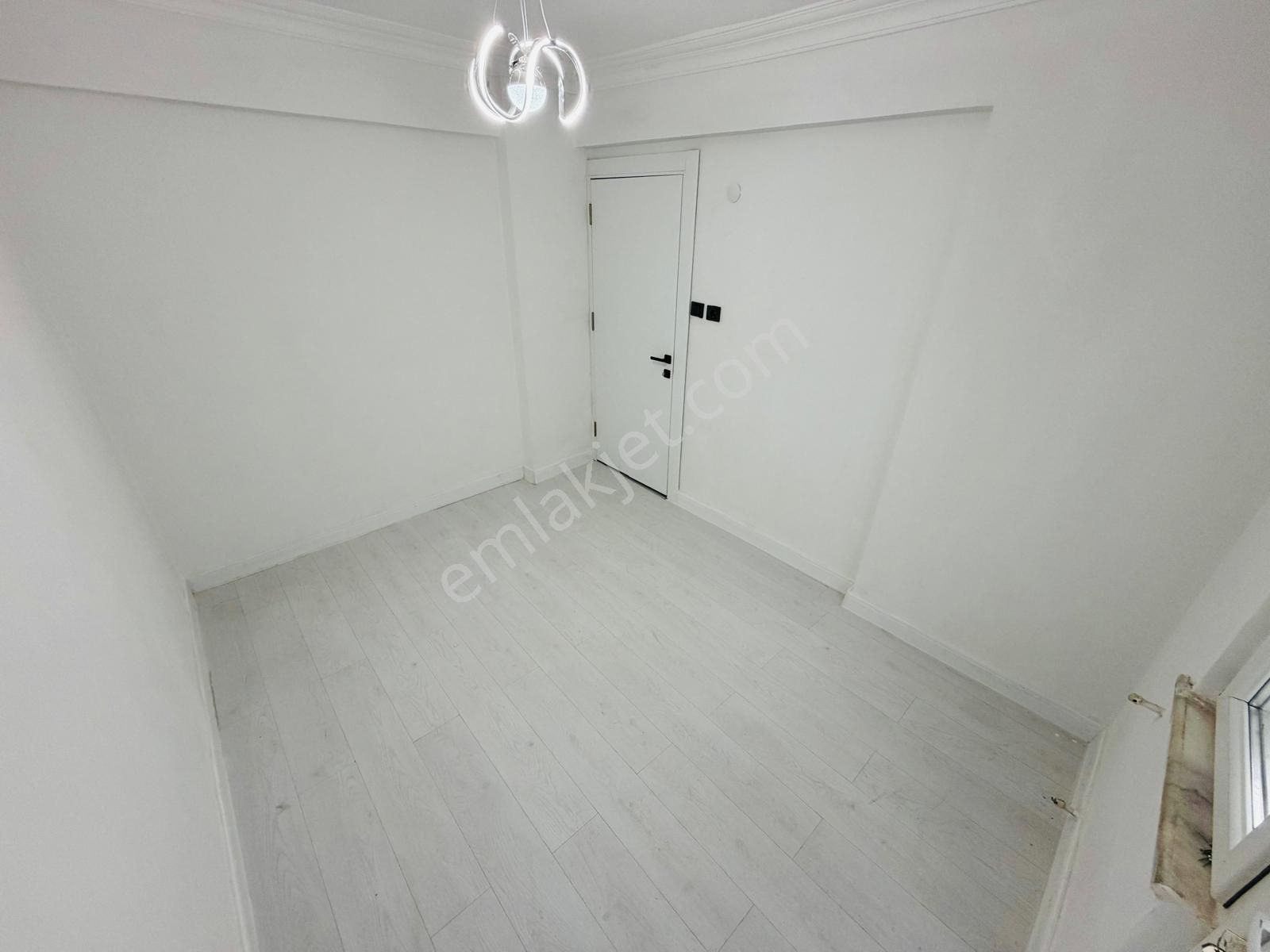 🏡 Referans'tan Akçay' Da İçi Modern Yapılı Ön Cephe Site İçerisinde 2+1 Daire - Görsel 11