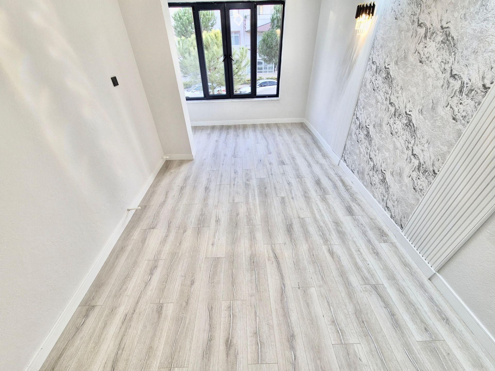 ▓karabuluttan▓göz Alıcı Tasarımı İle & Ön Cephe Ultralüx 2+1 Satılık Daire - Görsel 6