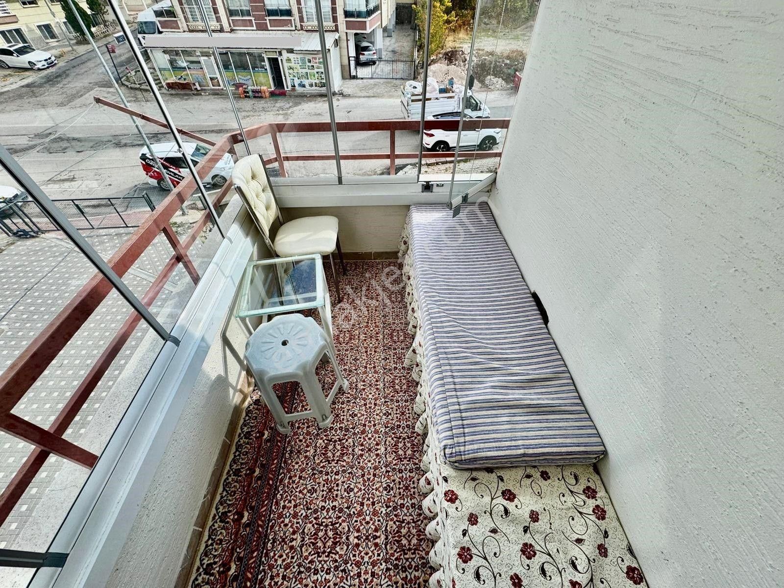 Kalecik Emlak'tan Merkez Mh'de Ara Kat'da Güney Cephe 3+1 - Görsel 23