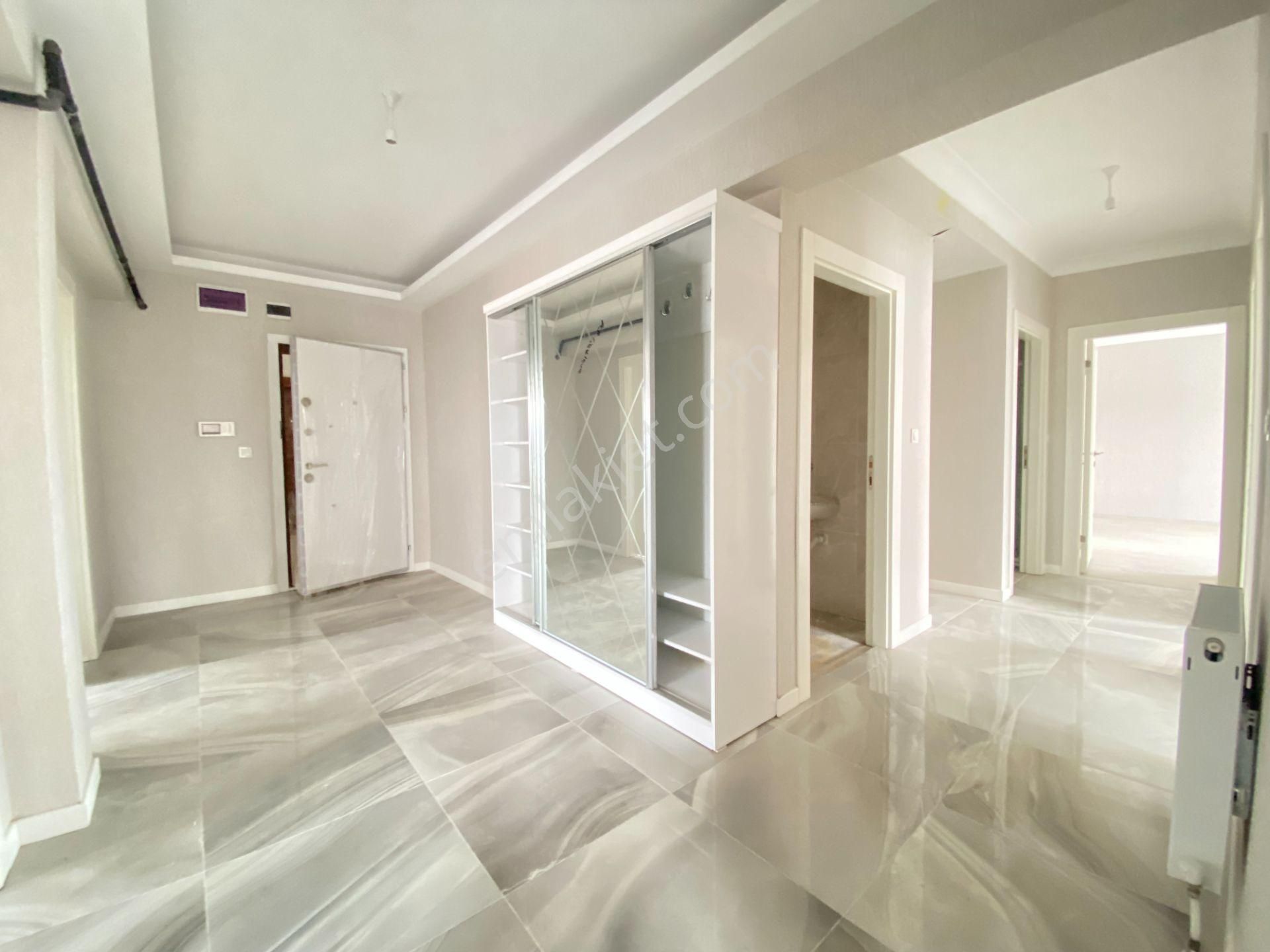 Gökçe Emlak'tan Sıfır 4+1 7.kat Güney Cephe Manzaralı Daire - Görsel 7