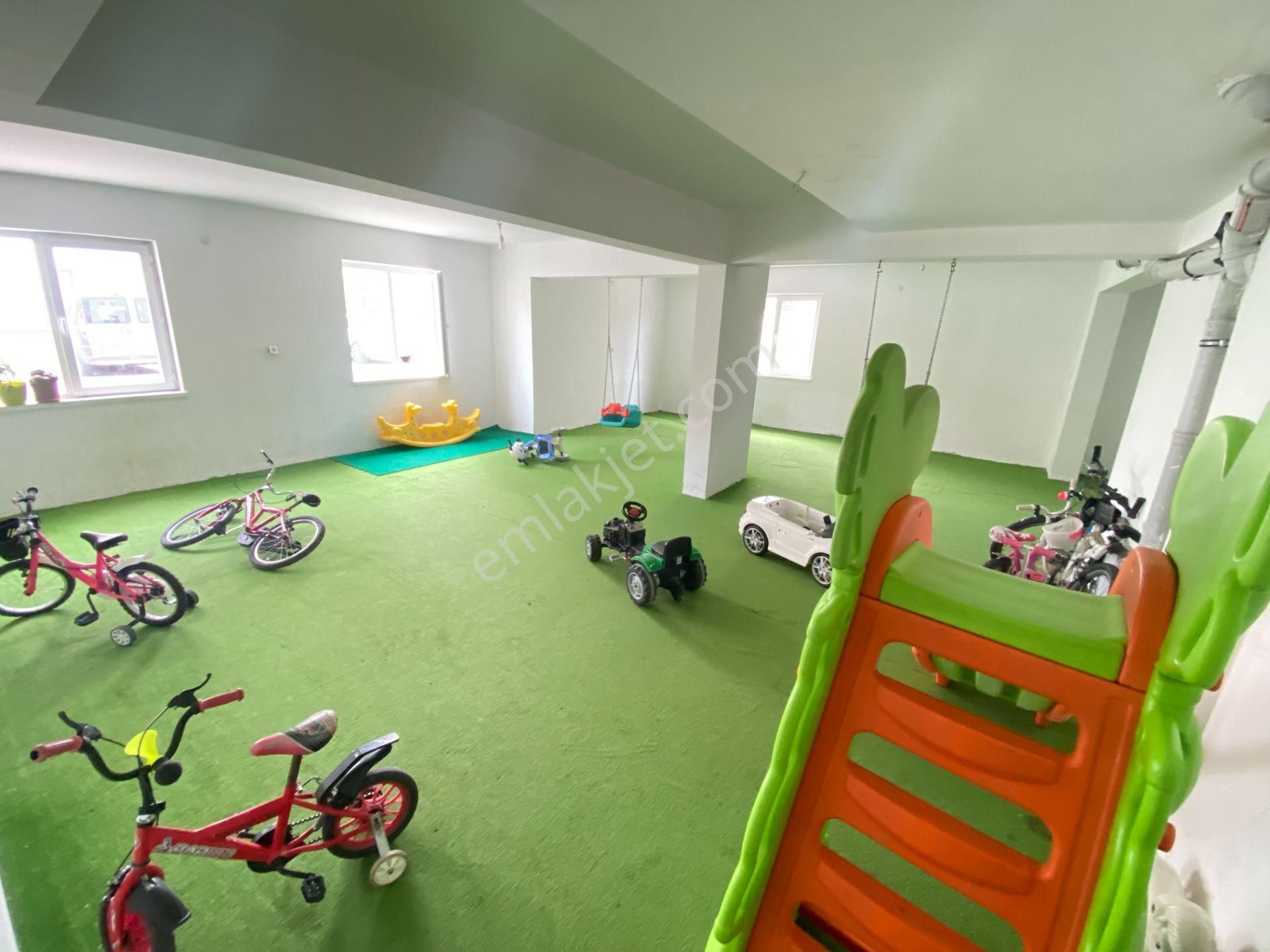 Gökçe Emlak'tan Sıfır 4+1 7.kat Güney Cephe Manzaralı Daire - Görsel 24