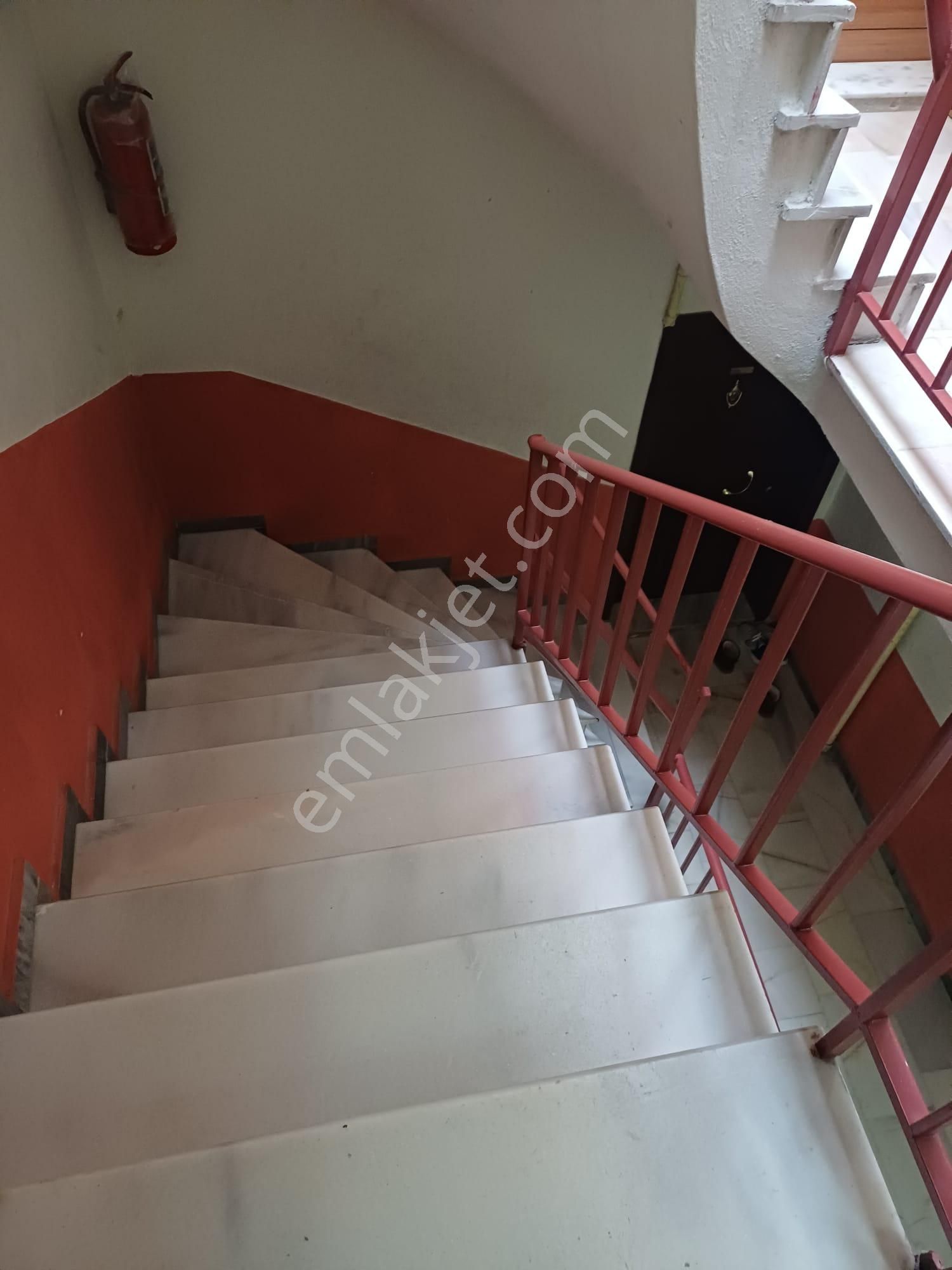 Sincan Selçuklu Mahallesinde Full Yapılı 3+1 Satılık Daire - Görsel 3