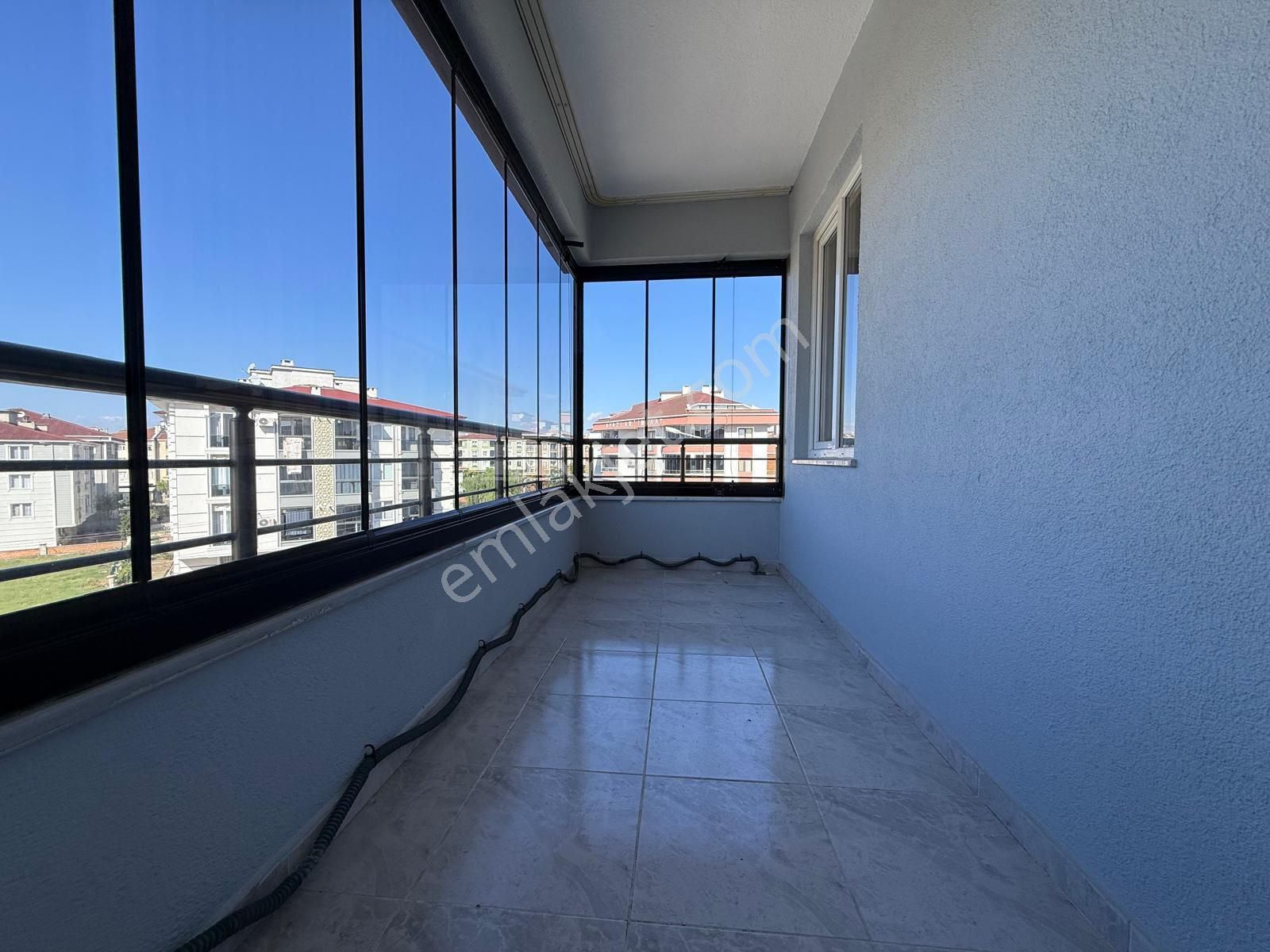 Çorlu Çobançeşmede 2+1 - 100m2 Satılık İskanlı Daire - Görsel 4