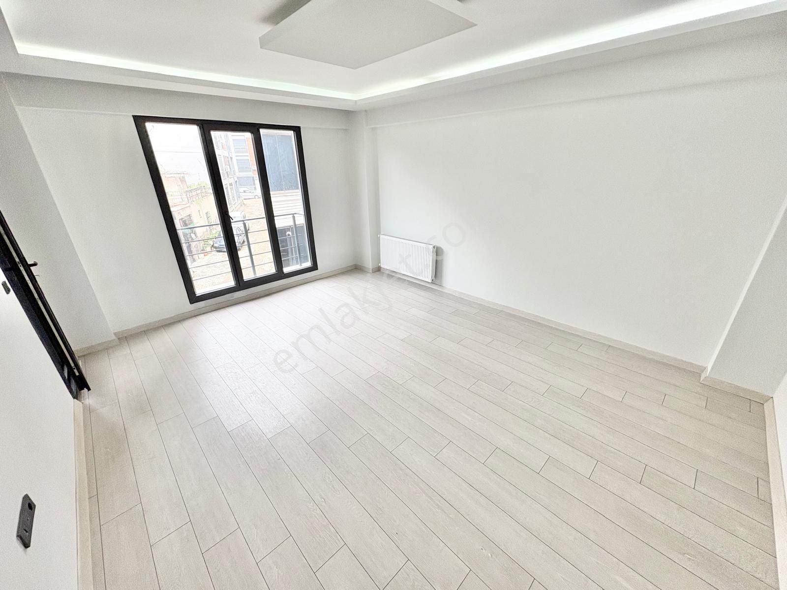 🏡 Referans'tan Akçay'da Ayrı Mutfak Ön Cephe 2+1 Daire - Görsel 14