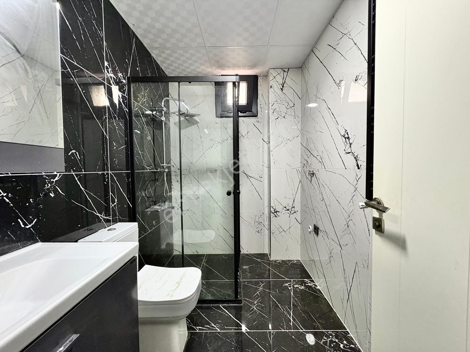 🏡 Referans'tan Akçay'da Ayrı Mutfak Ön Cephe 2+1 Daire - Görsel 25